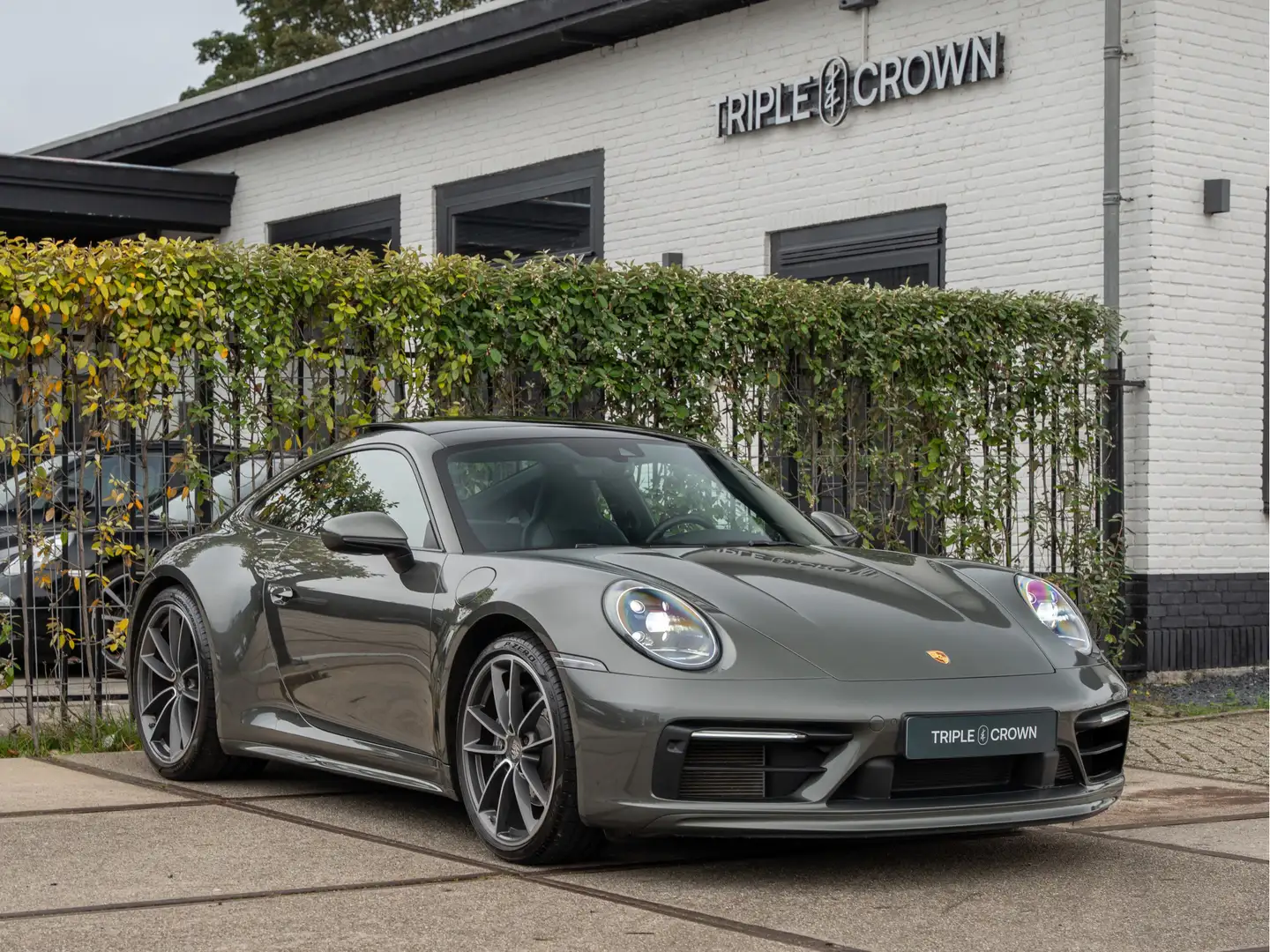 Porsche 992 3.0 Carrera 4 | Sport-Design | Adaptieve Sportstoe Groen - 2