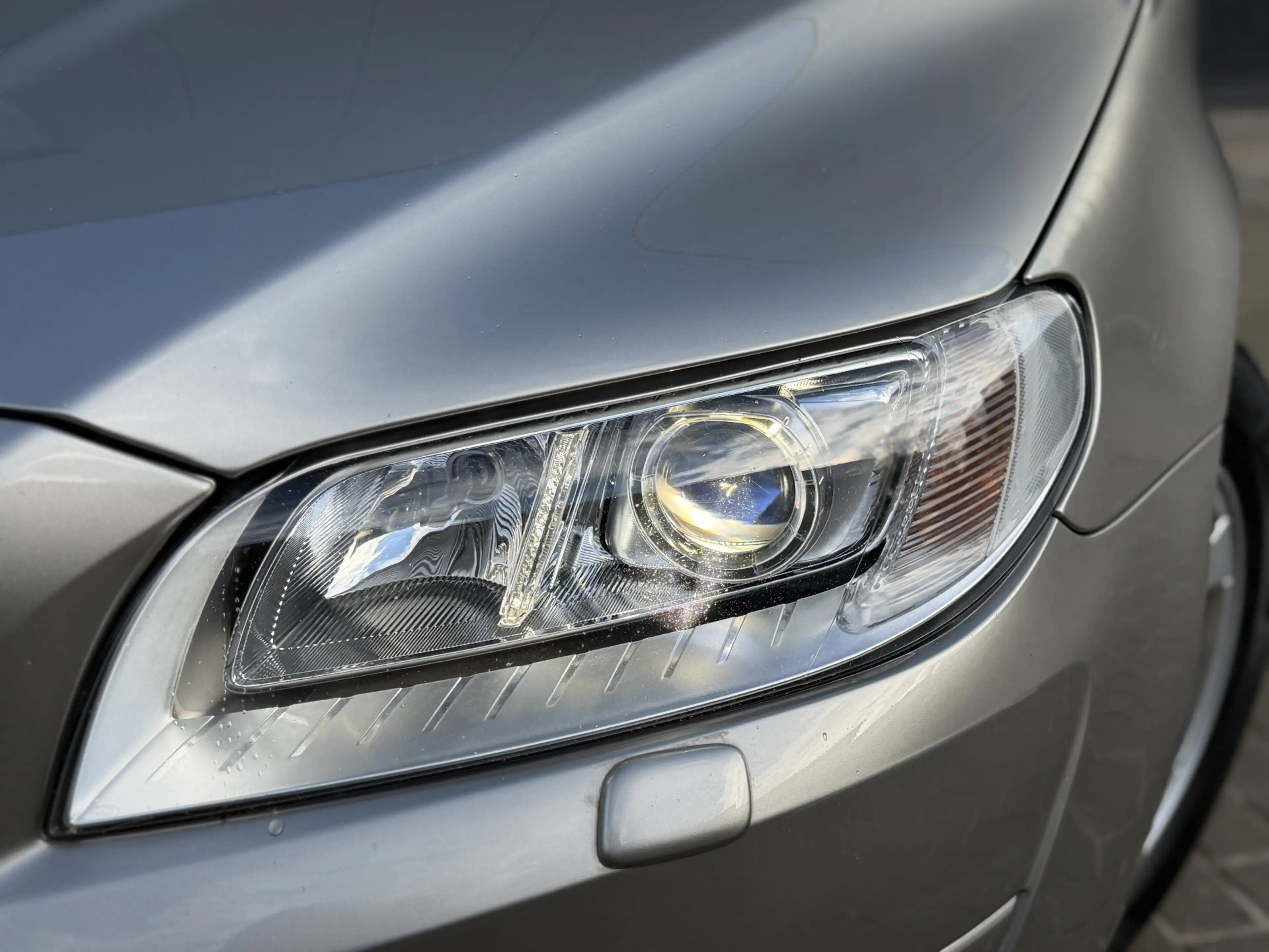 Volvo V70 2.0 T4 Automaat Classic Edition Trekhaak — photo 9