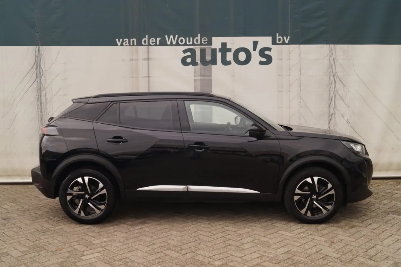 Peugeot 2008 1.5 HDi 110pk Allure -NAVI-ECC-PDC-TREKHAAK- Zwart - 2