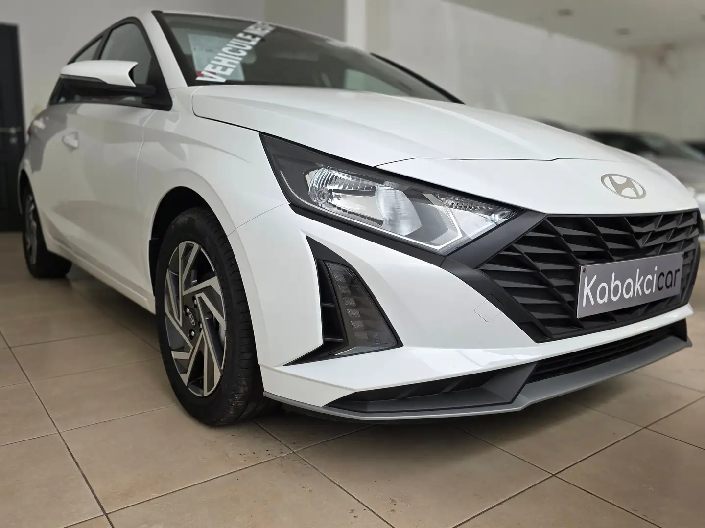 Hyundai i20 1.2i 79cv/VEH.NEUF/CAM.REC/A.C/ANDROID/GARANTIE Wit - 1
