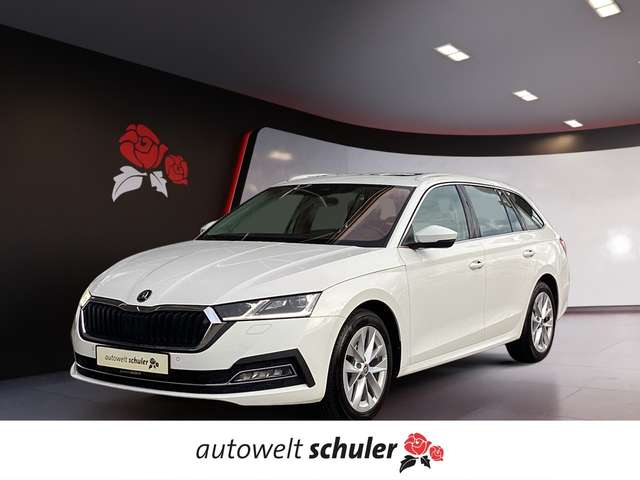 Imagine Skoda Octavia Combi 2,0 TDI DSG Style Leder Pano