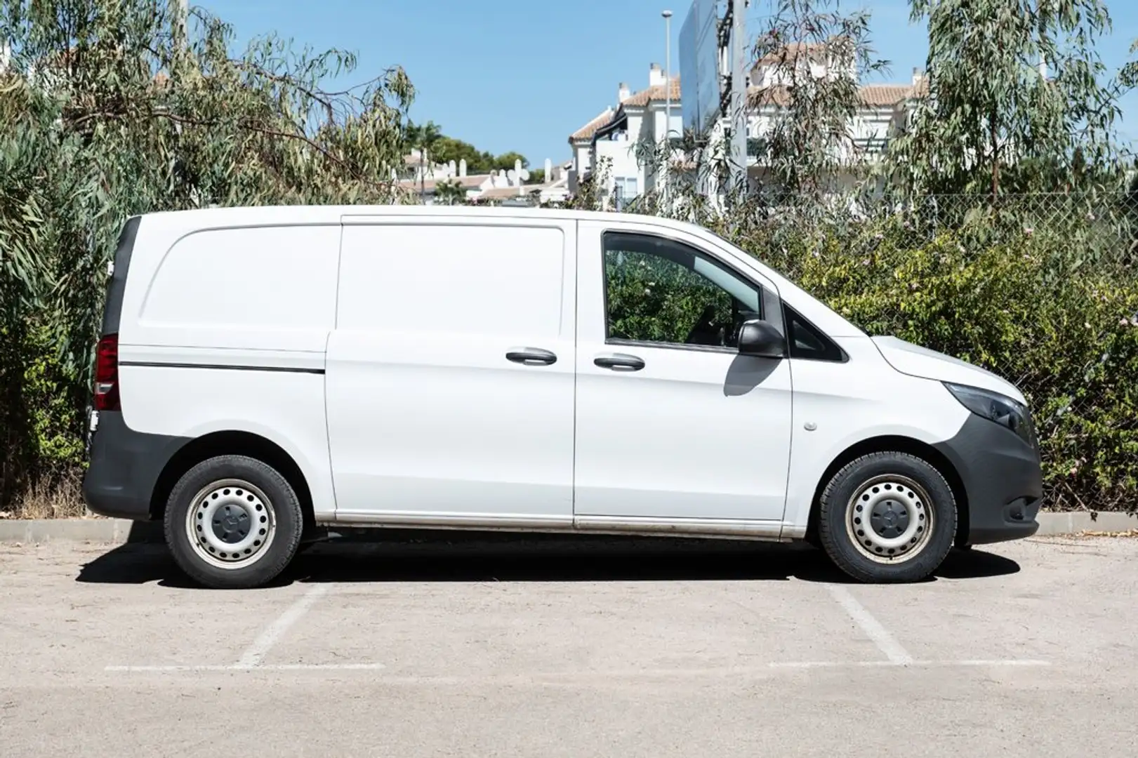 Mercedes-Benz Vito Furgón 110CDI tD Base Compacta Blanco - 2