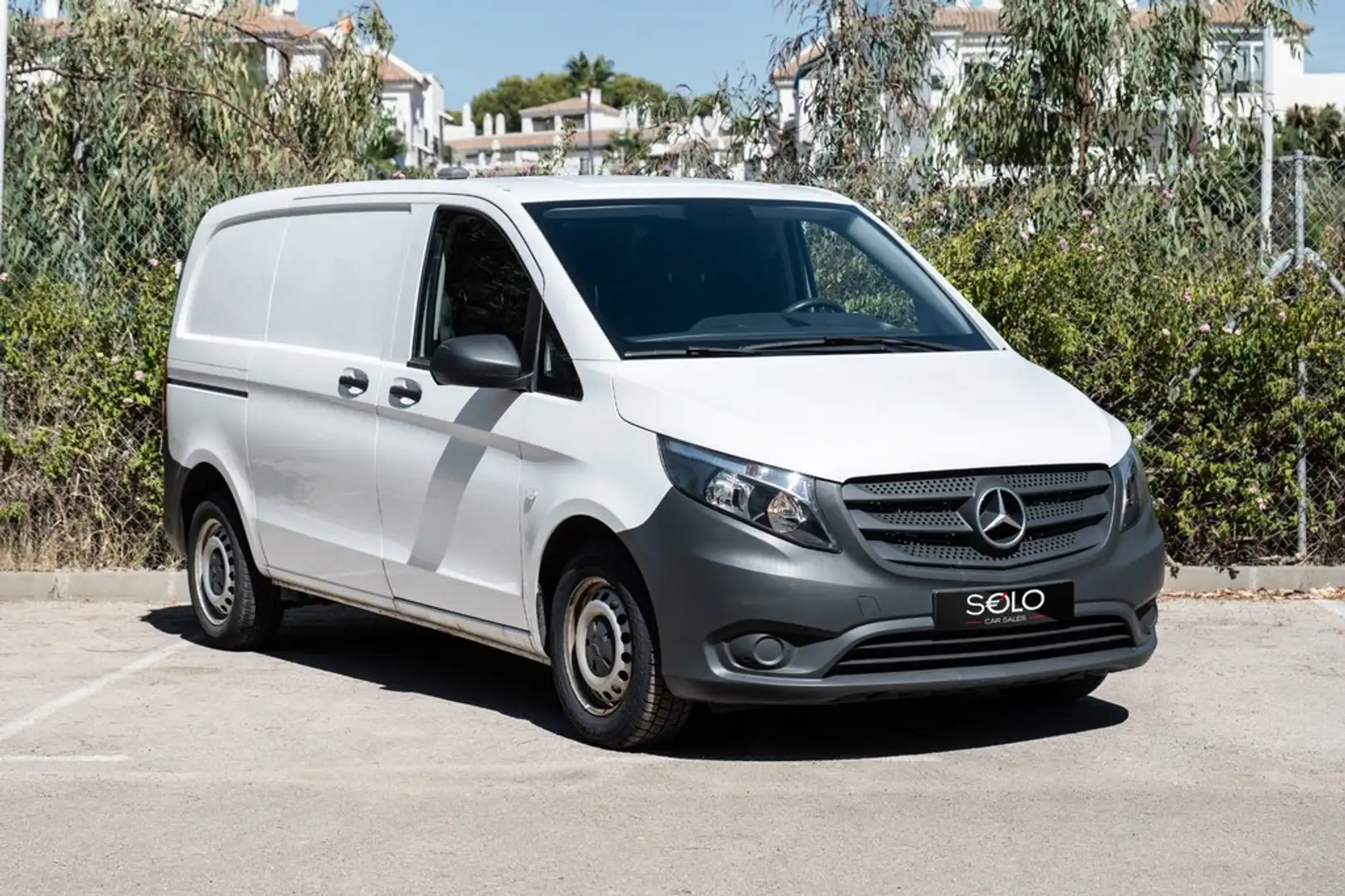Mercedes-Benz Vito Furgón 110CDI tD Base Compacta Blanco - 1