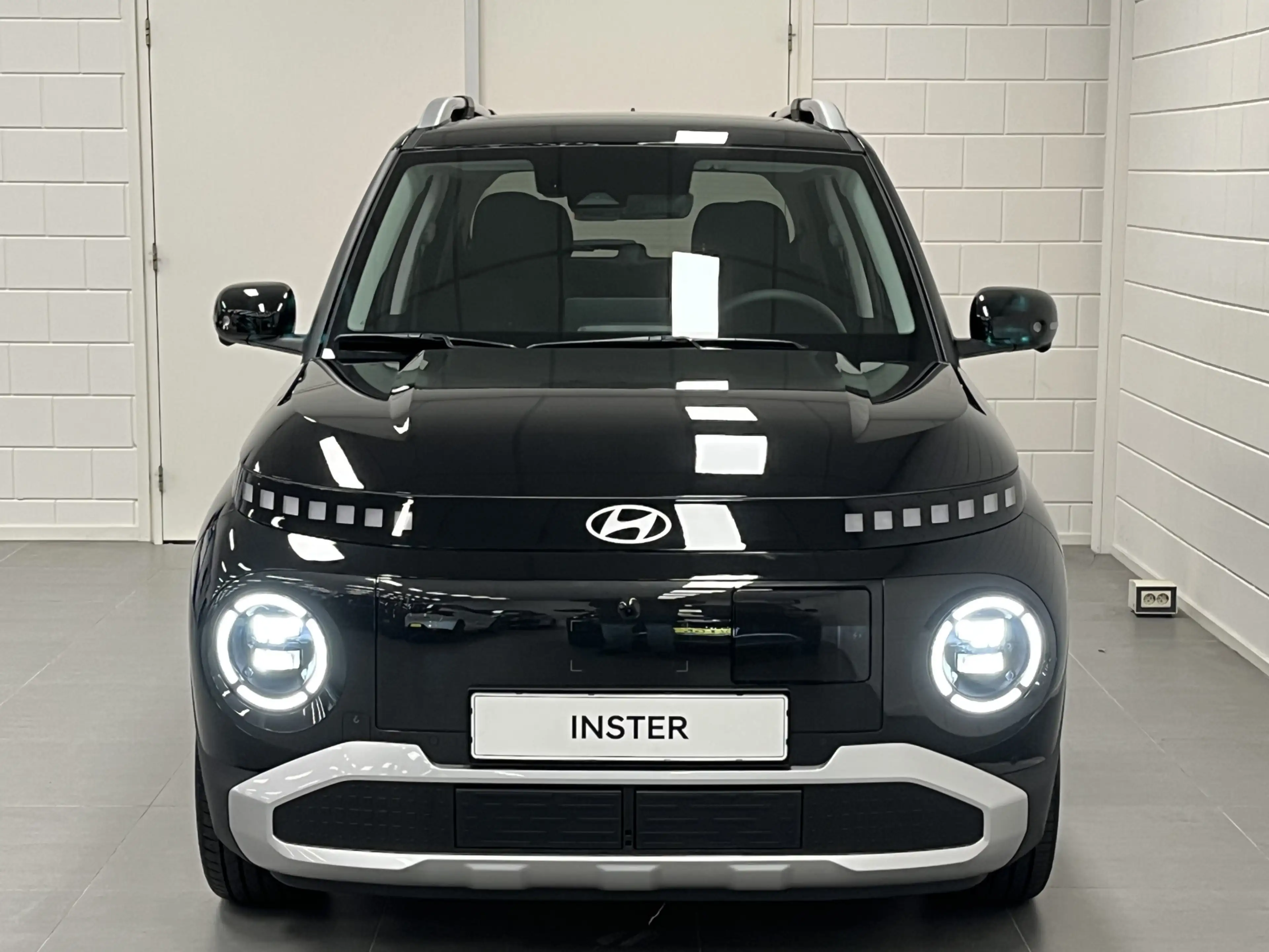 Hyundai Inster Evolve 49 kWh Volledig Elektrisch met Navigatie, W — photo 6