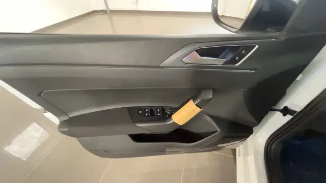 Volkswagen Taigo view 17