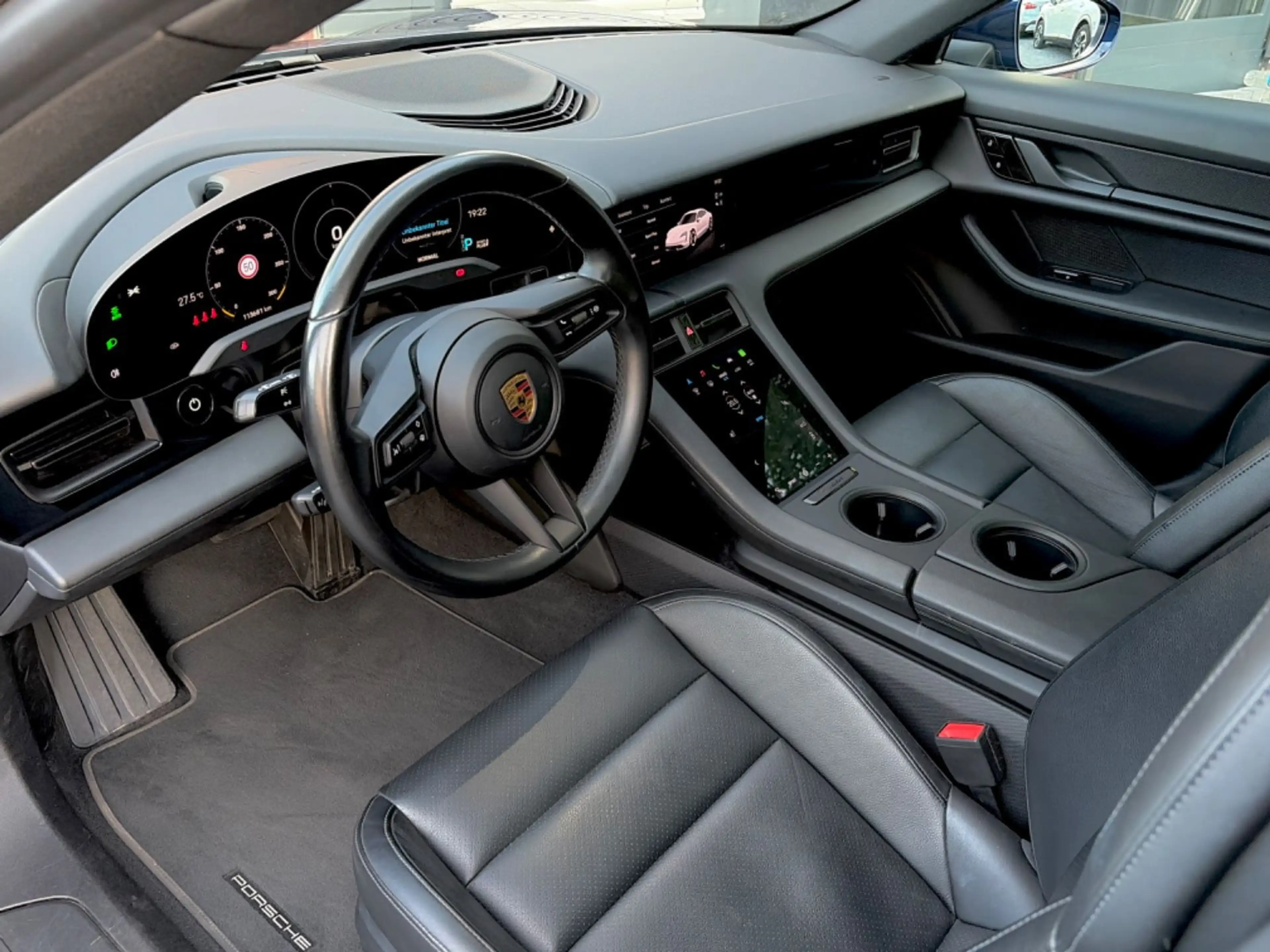 Porsche Taycan /MEMORY/PANORAMADACH/360°K/NAVI/ACC — photo 10