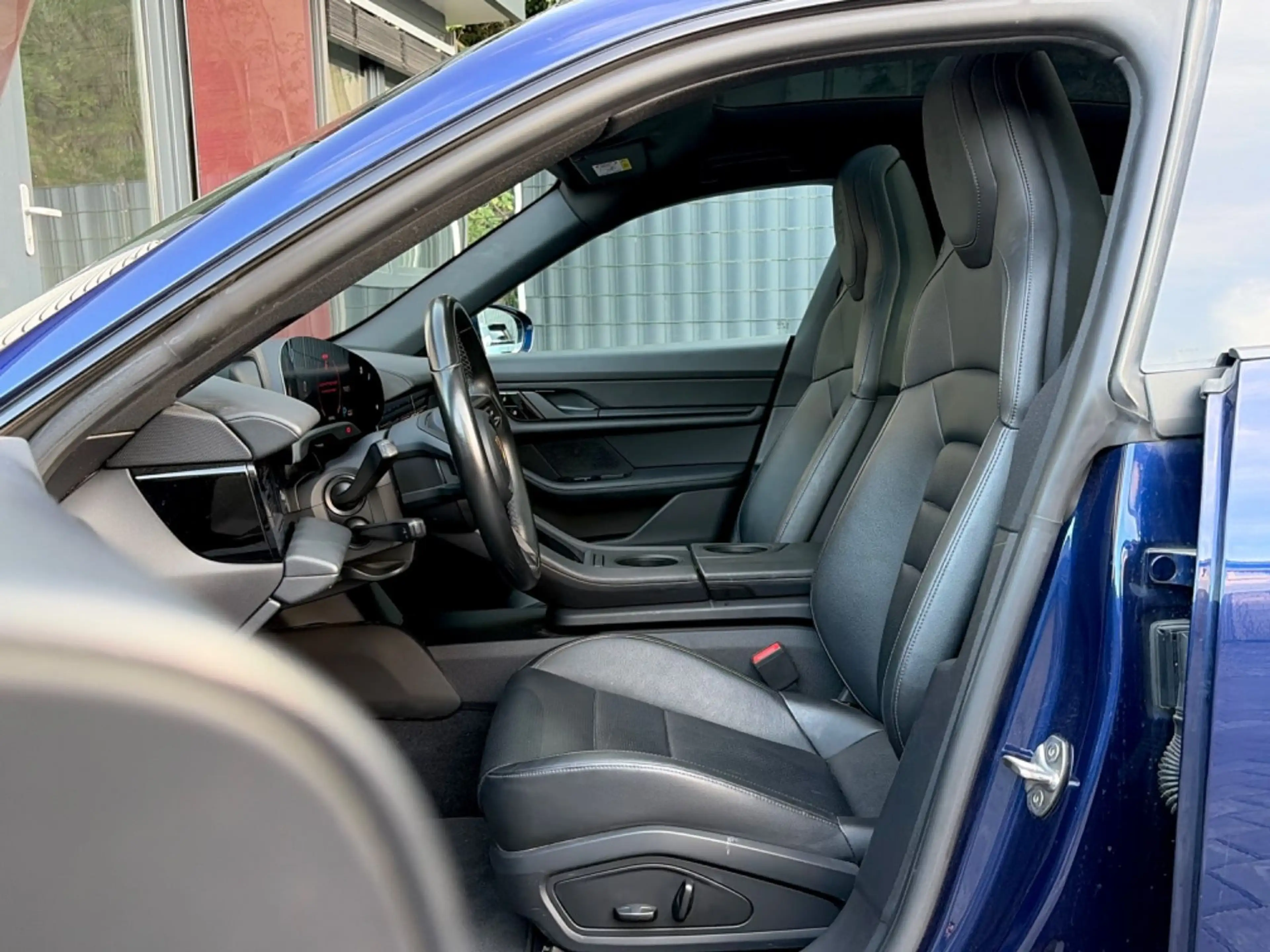 Porsche Taycan /MEMORY/PANORAMADACH/360°K/NAVI/ACC — photo 13