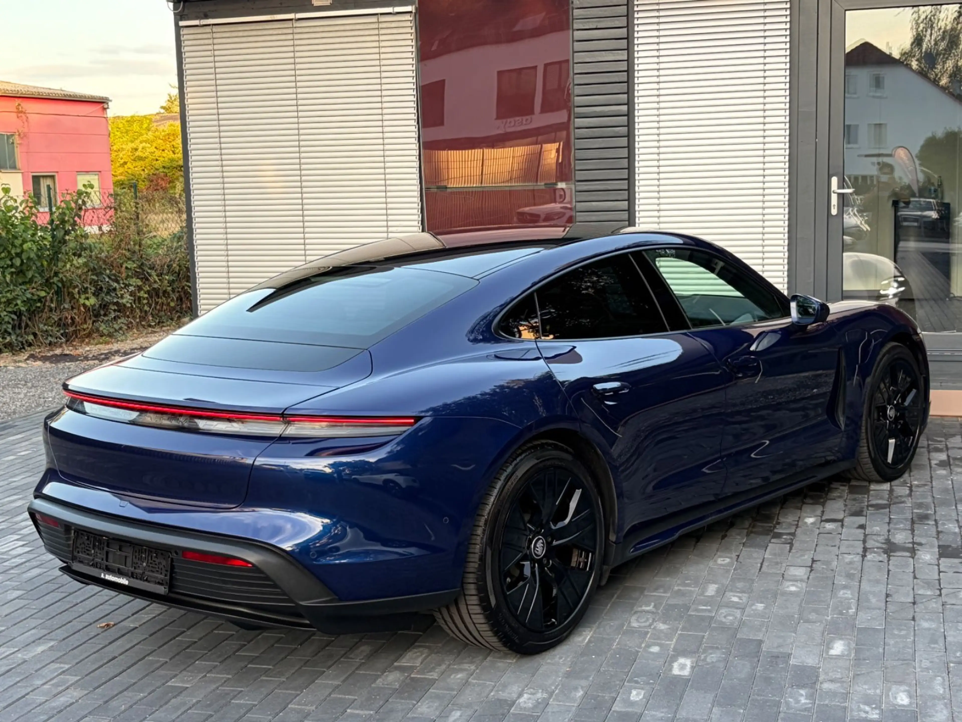 Porsche Taycan /MEMORY/PANORAMADACH/360°K/NAVI/ACC — photo 9