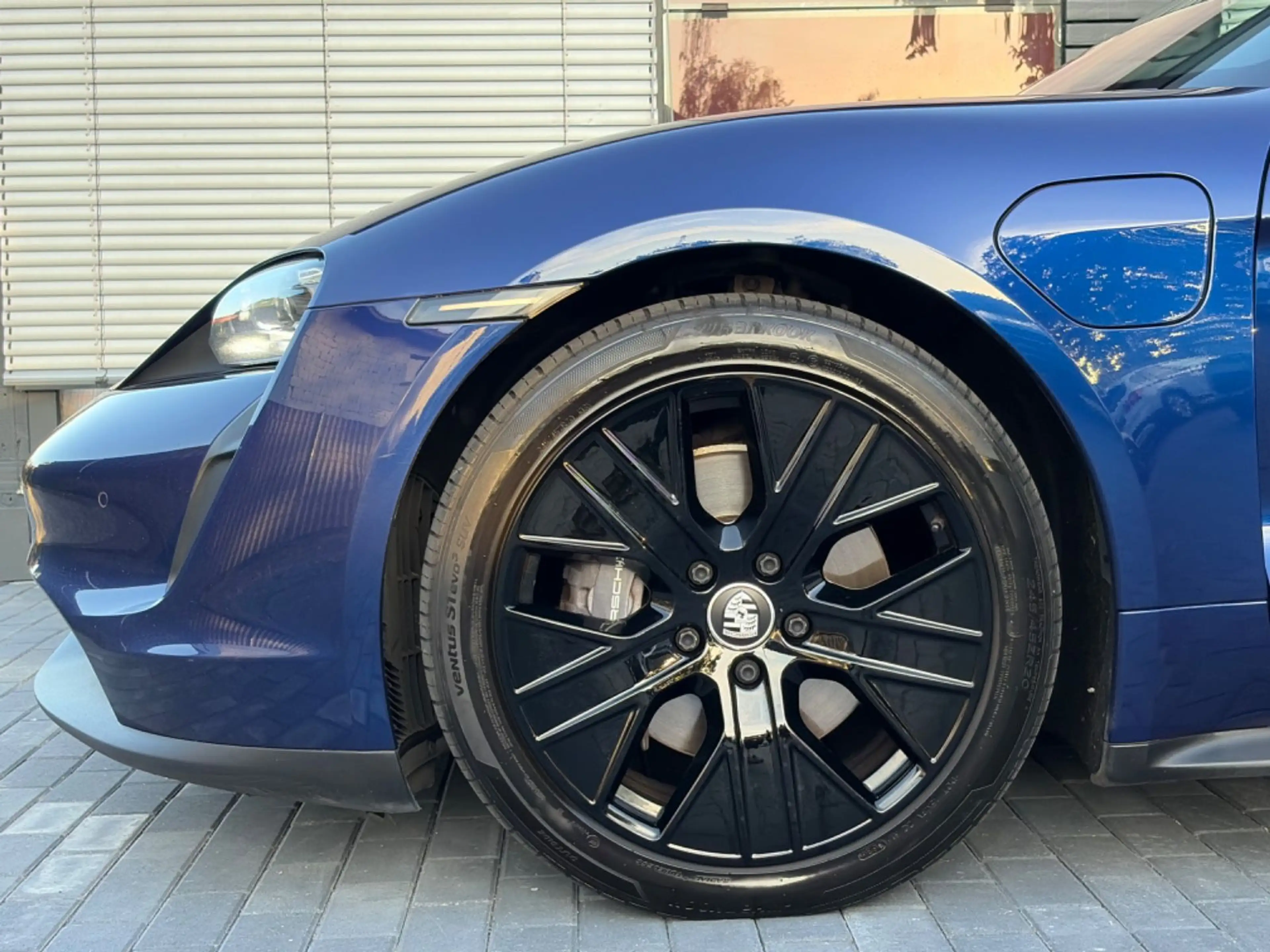 Porsche Taycan /MEMORY/PANORAMADACH/360°K/NAVI/ACC — photo 5