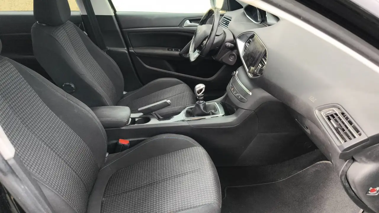 Peugeot 308 308 — photo 25