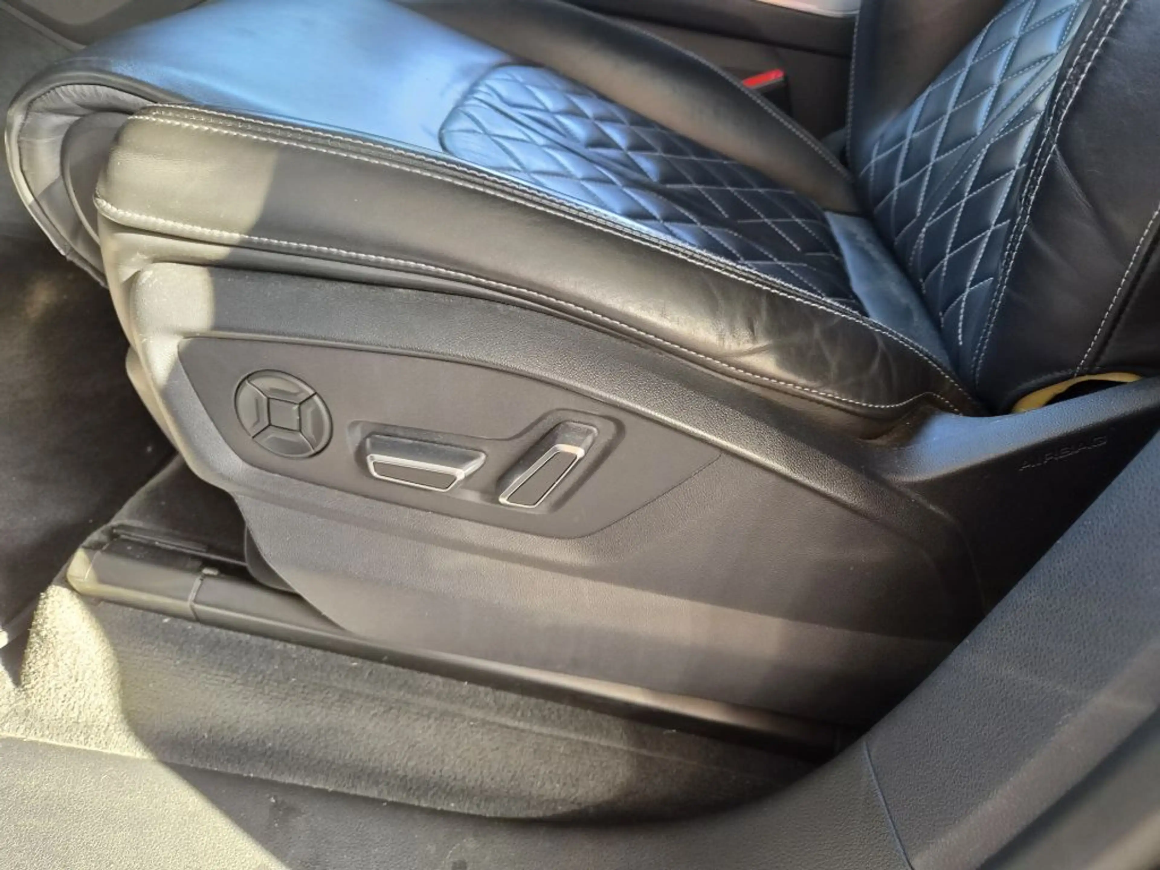 Audi Q8 50 TDI quattro tiptronic — photo 13