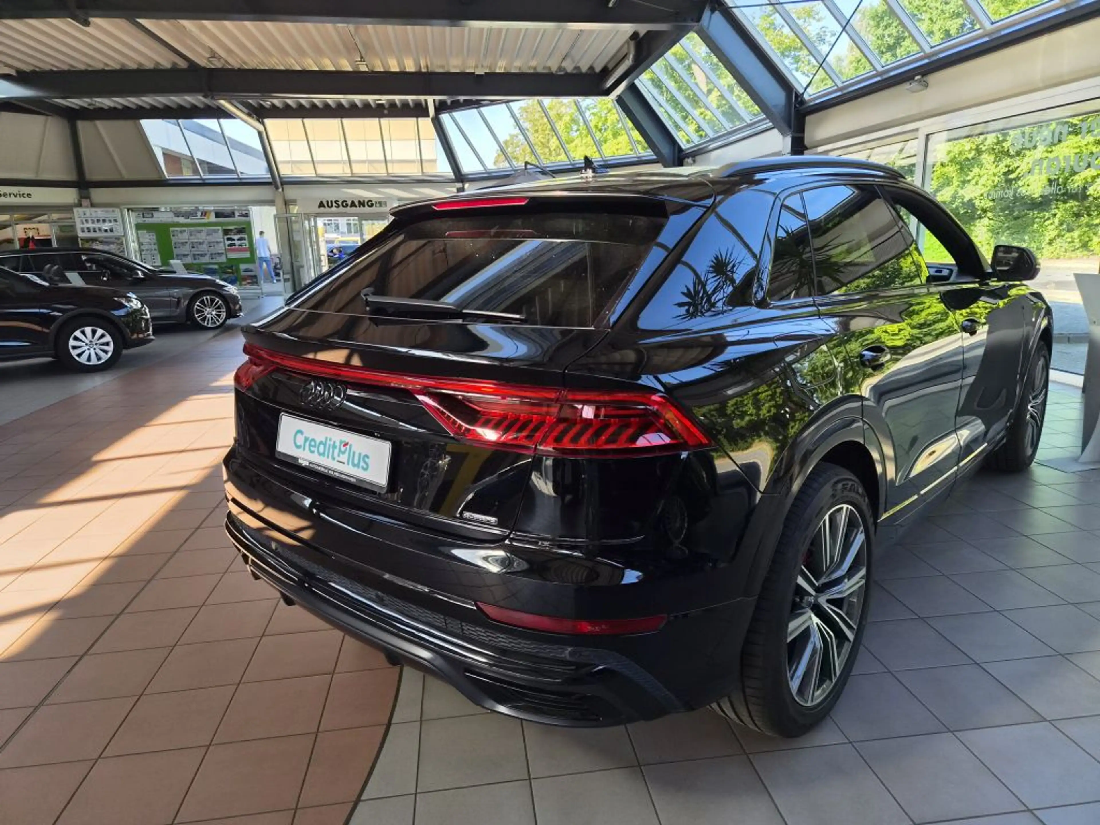Audi Q8 50 TDI quattro tiptronic — photo 5