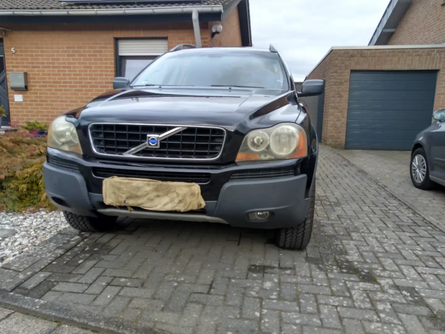Volvo XC90 XC90 D5 Momentum/ TÜV Neu Fekete - 1