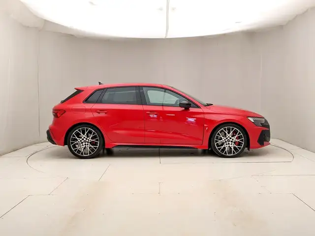 Audi RS3 view 3
