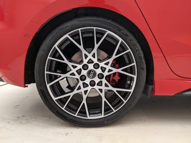 Audi RS3 view 9