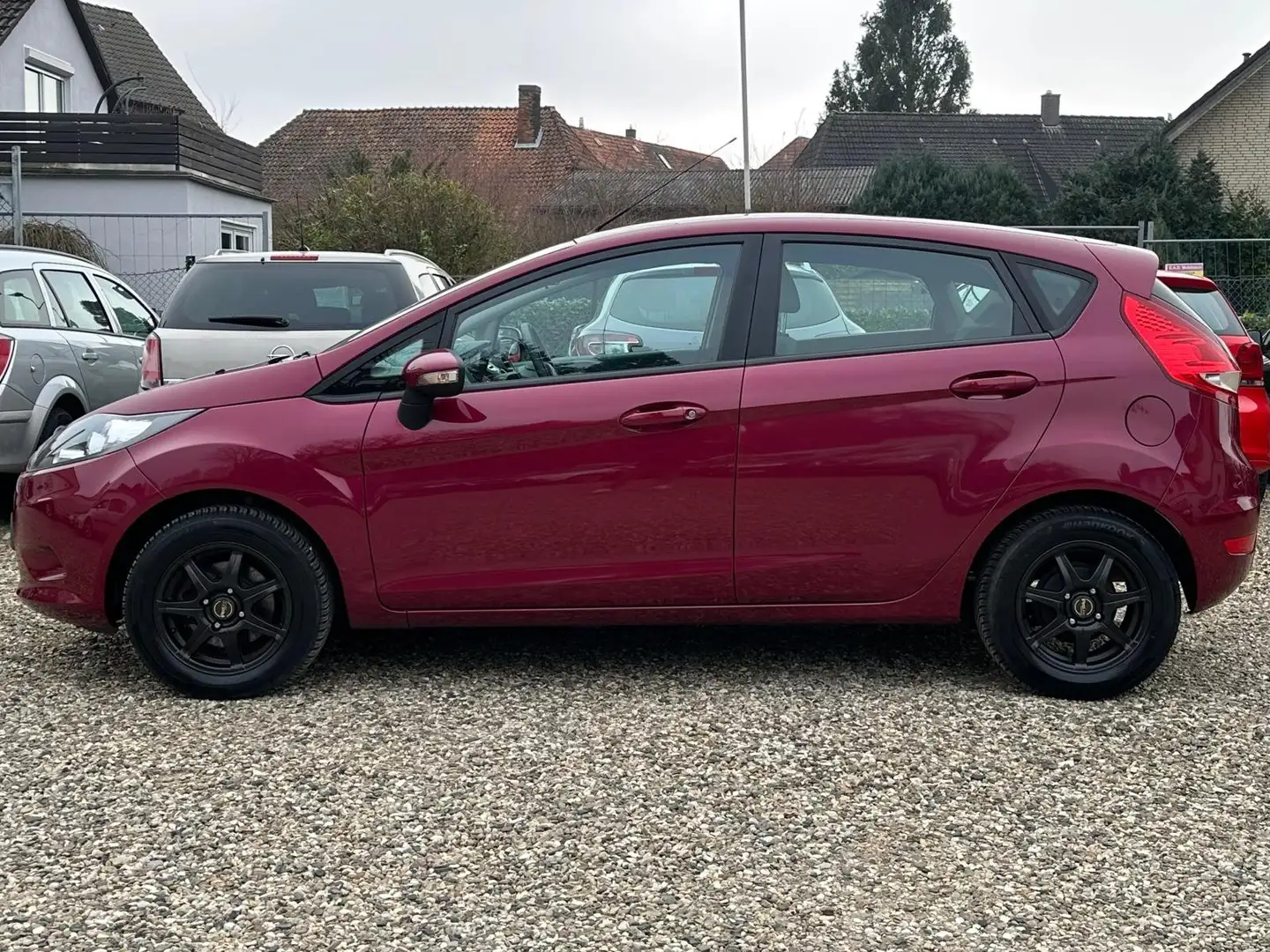 Ford Fiesta Trend Hot Magenta Klima Alu 5-Gang*Nur 73Tkm* Burdeos - 2
