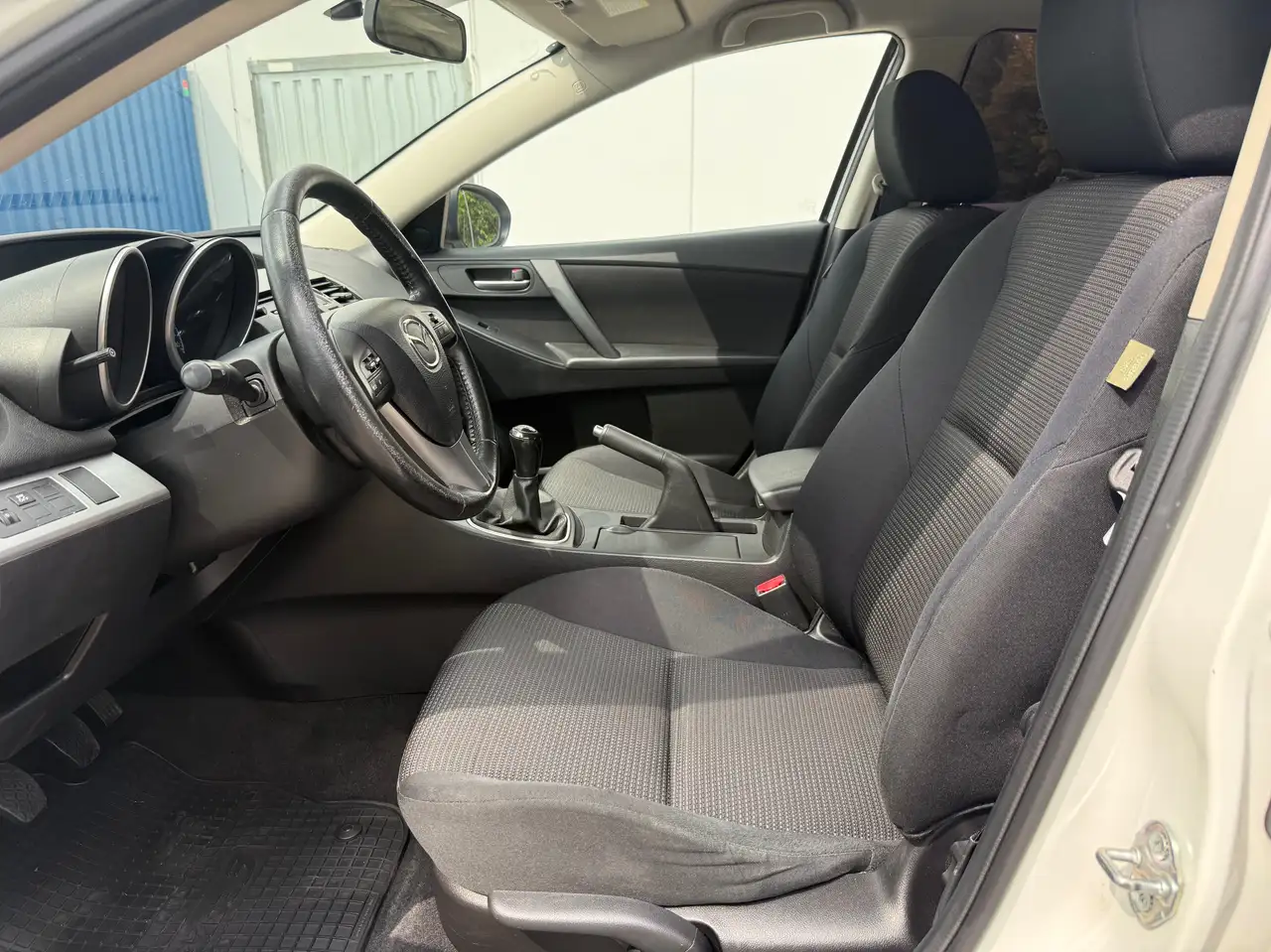 Mazda 3 Center-Line – Bild 9
