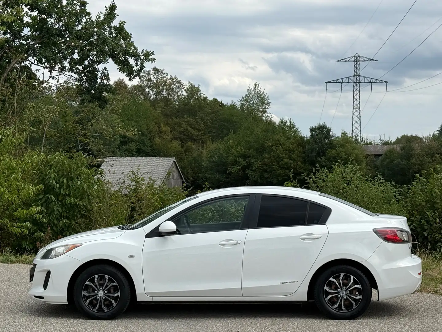 Mazda 3 Center-Line - Gepflegt - Finanzierung Weiß - 2