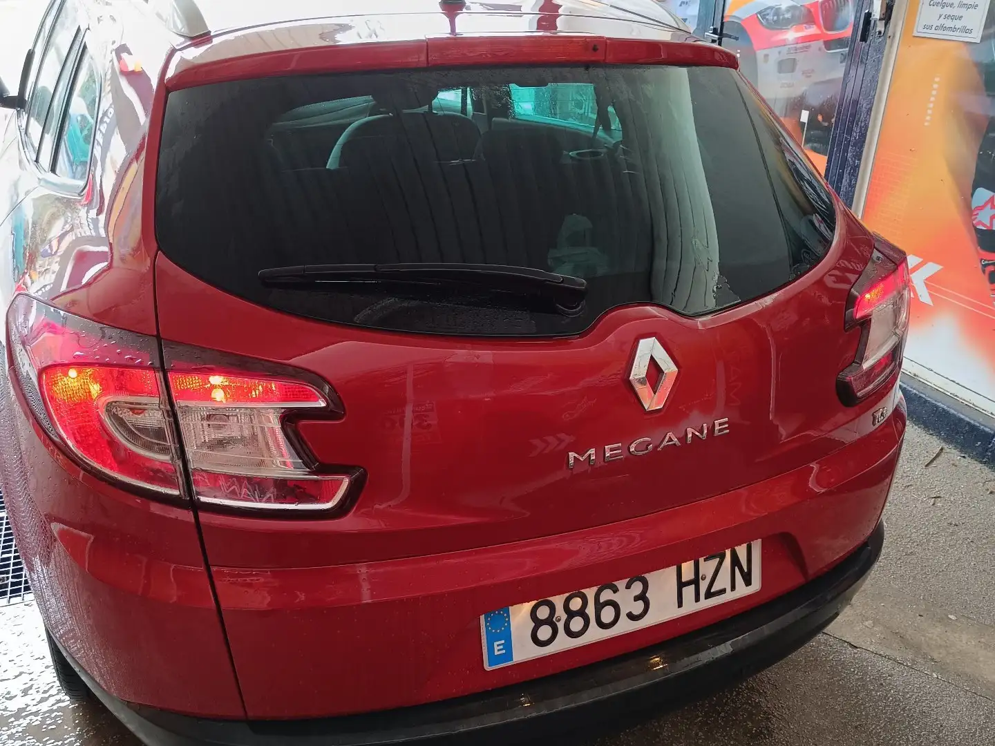 Renault Megane Mégane 1.2 TCE Energy Limited S&S 115 Rojo - 2