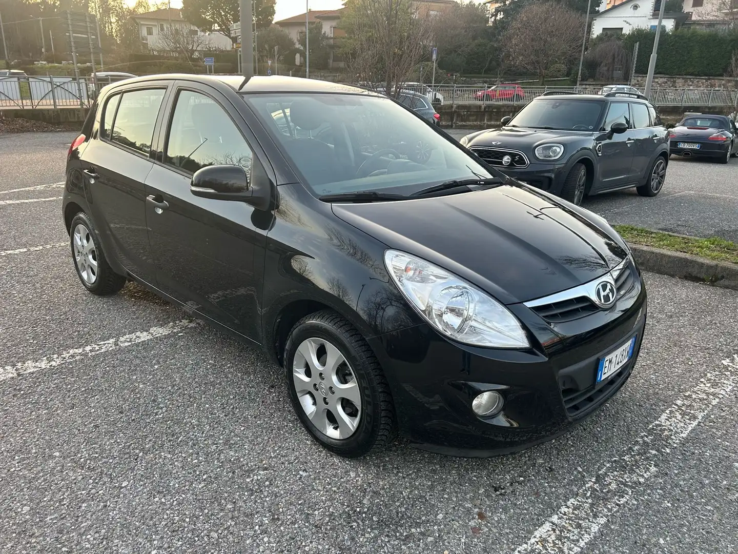 Hyundai i20 5p 1.4 crdi Sound Edition Nero - 1