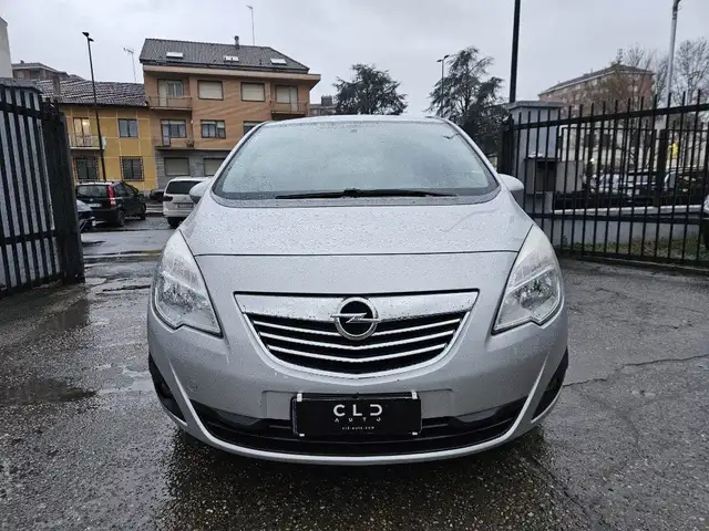 Opel Meriva view 2
