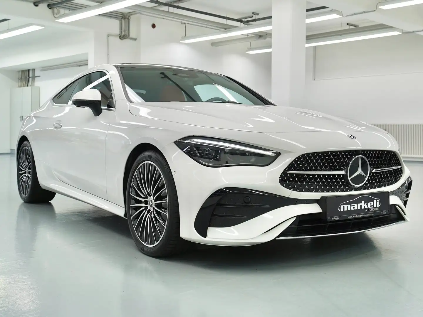 Mercedes-Benz CLE 200 CLE 180 EDITION AMG LINE  Motor/Engine 2 L /1999 m Weiß - 1