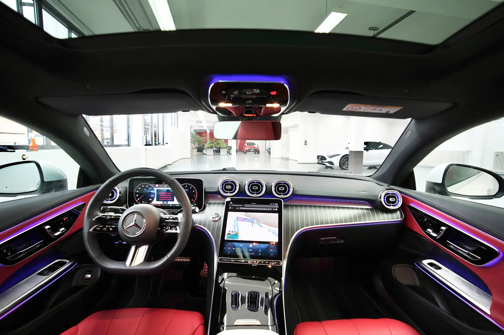 Mercedes-Benz CLE 200 CLE 180 EDITION AMG LINE  Motor/Engine 2 L /1999 m Weiß - 2