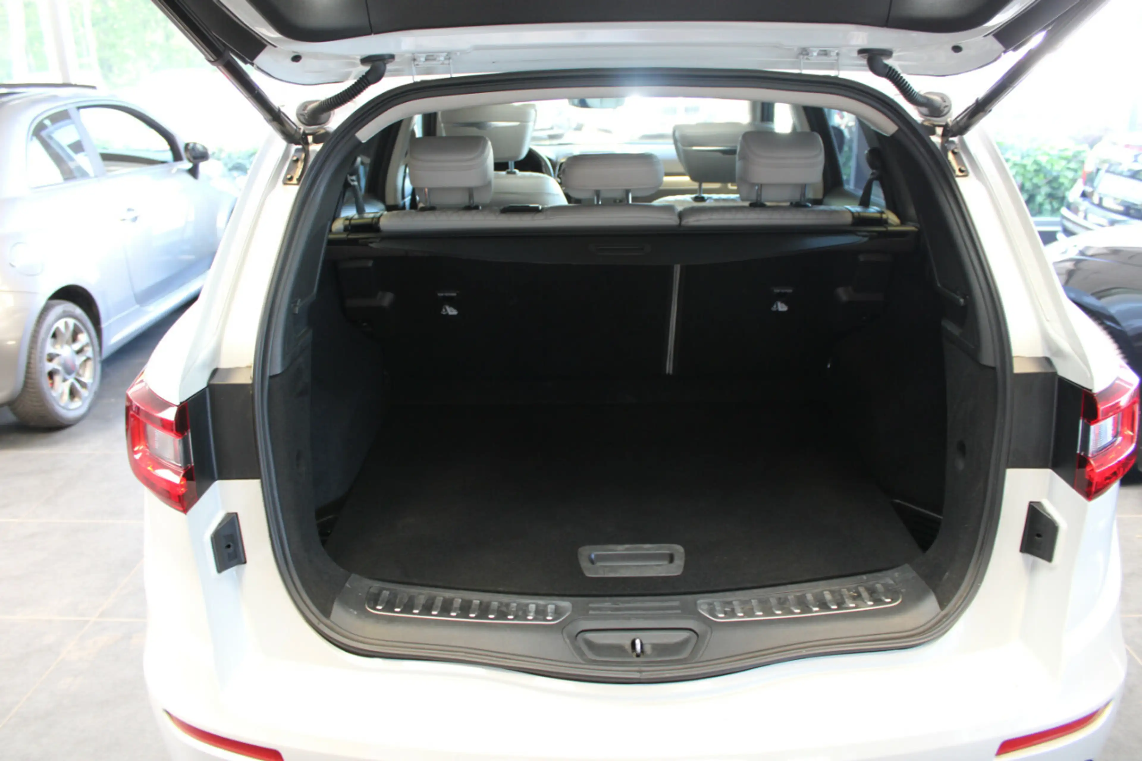 Renault Koleos Blue dCi 190 4WD x-tronic INITIALE PARIS — photo 6