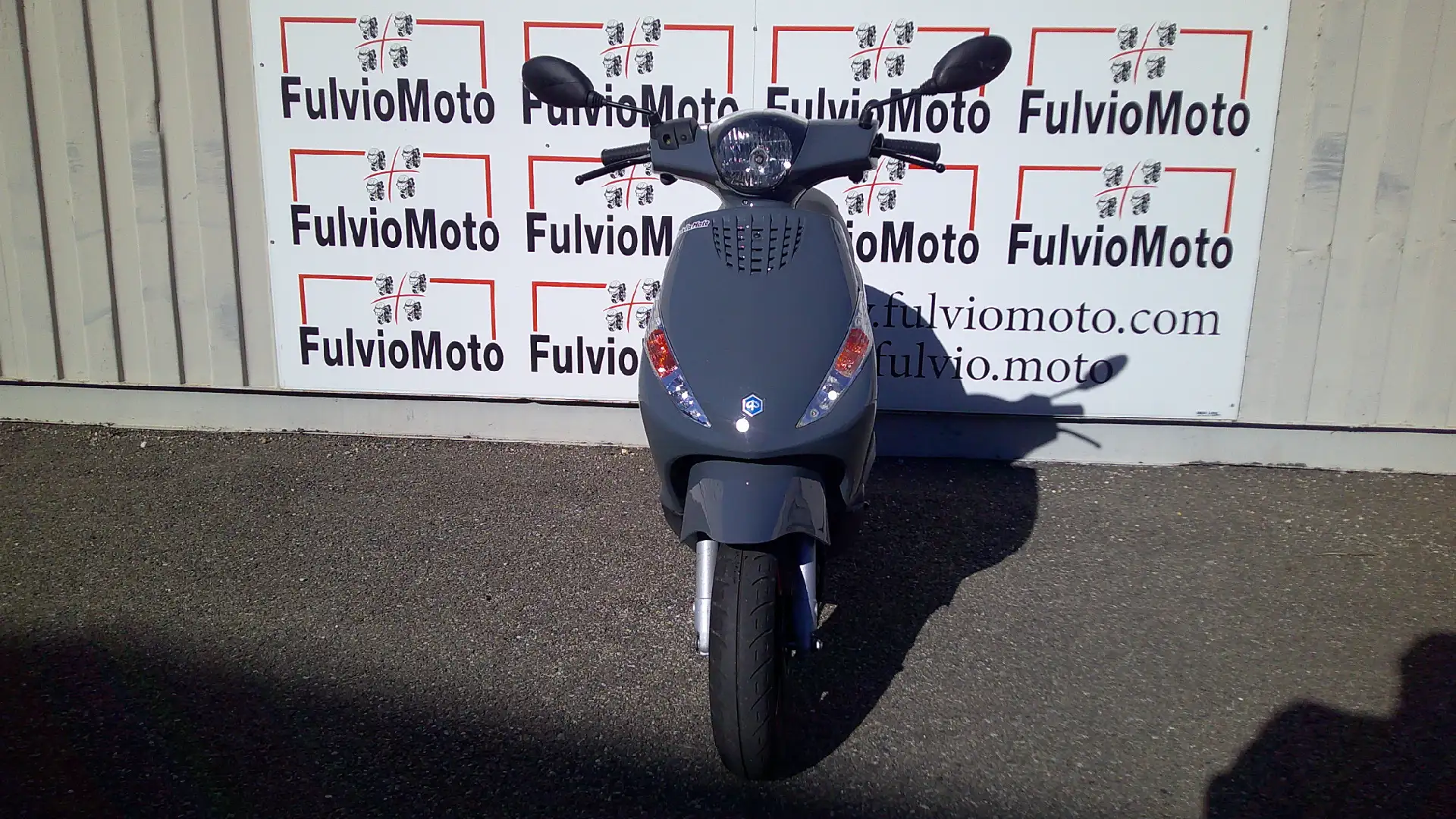 Piaggio Zip 50 Gris - 2