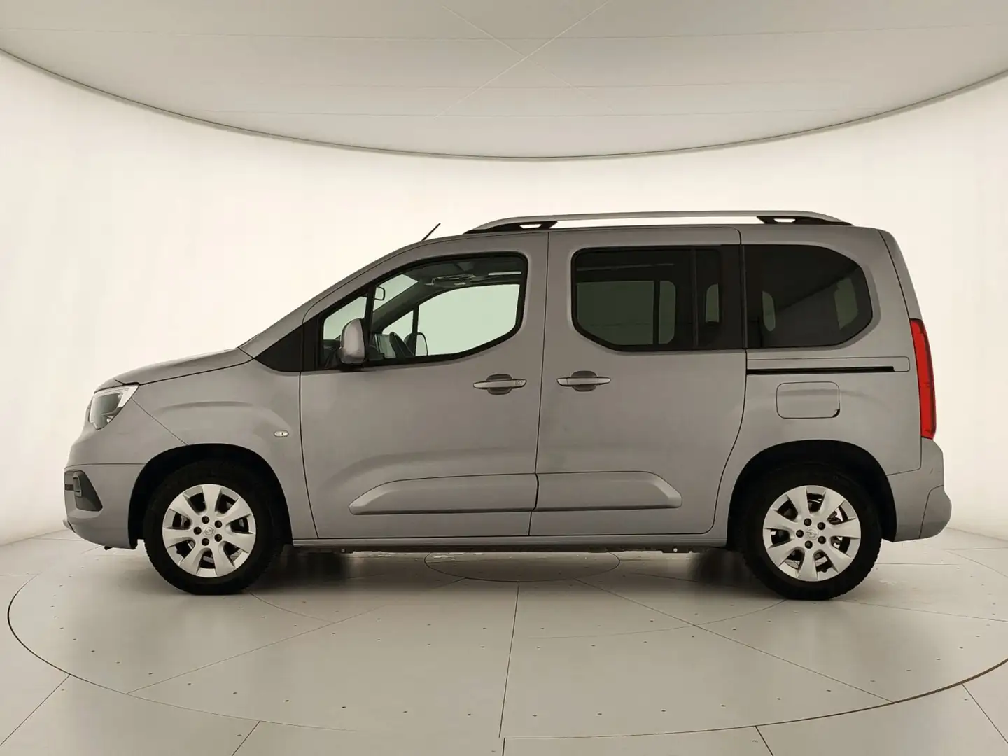 Opel Combo Life M1 1.5d 100cv Innovation S&S L1H1 mt5 Gris - 2