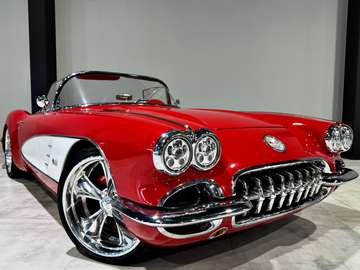 4.7i V8 320 CV SMALL BLOCK !! 2026 KM !! FULLY RESTORED "RESTOMOD" !!