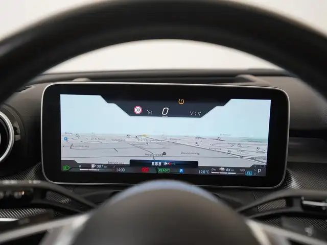 Mercedes-Benz C-Class view 10