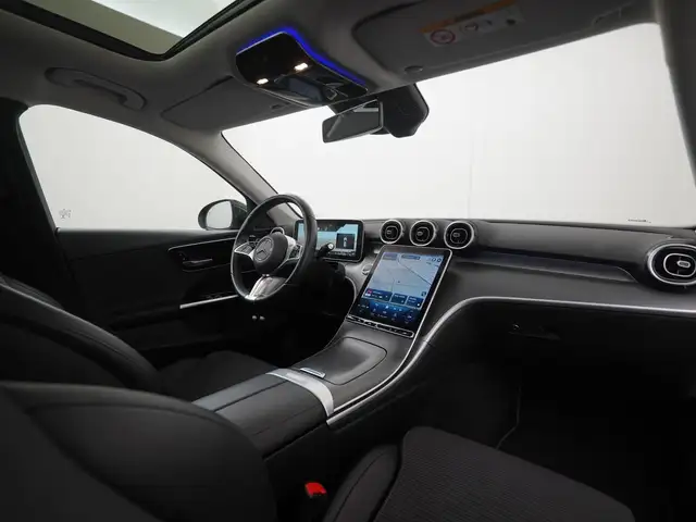 Mercedes-Benz C-Class view 2