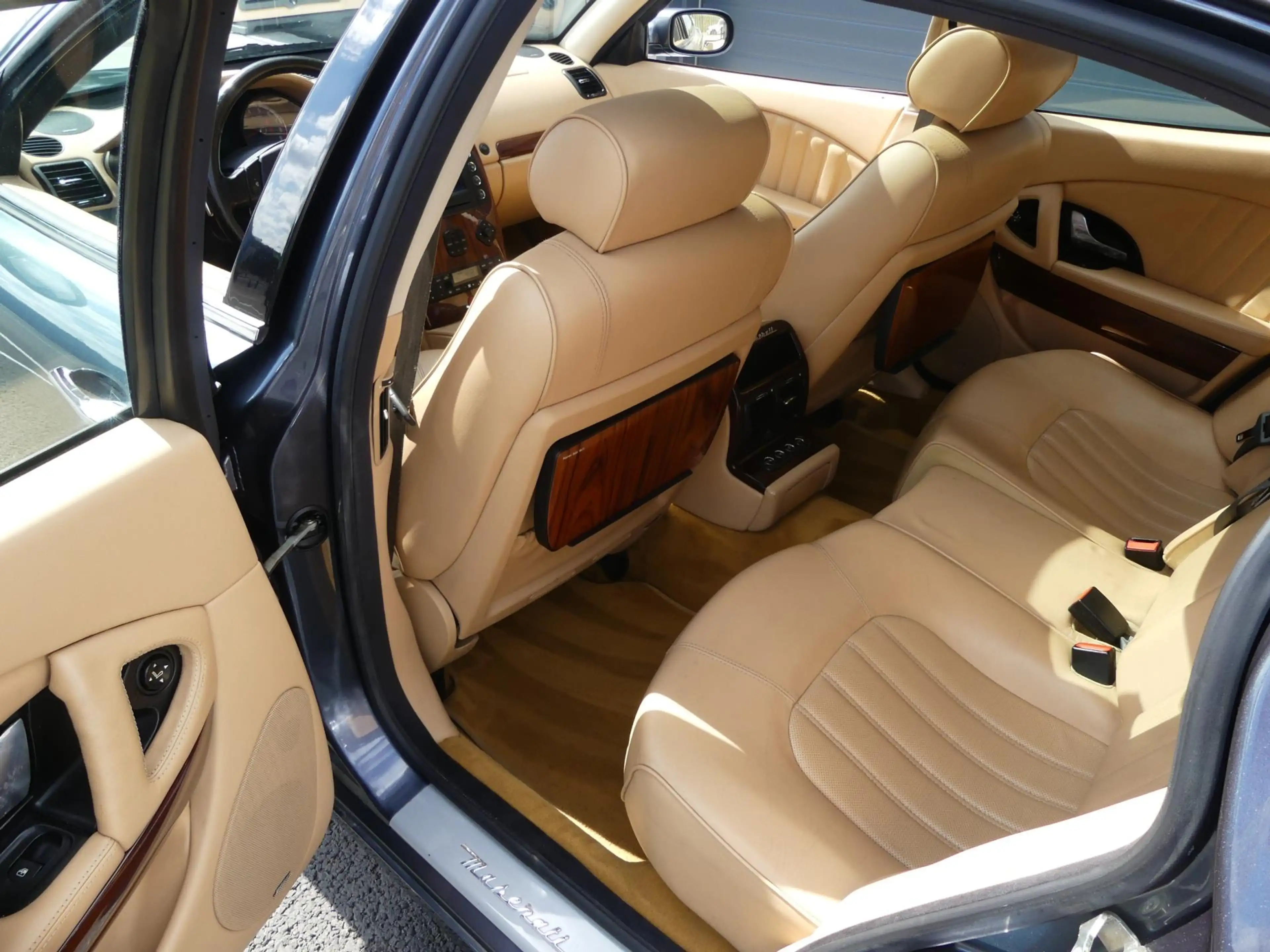Maserati Quattroporte 4.2 V8 401PK Duo Select YOUNGTIMER Navi Schuifdak — photo 12