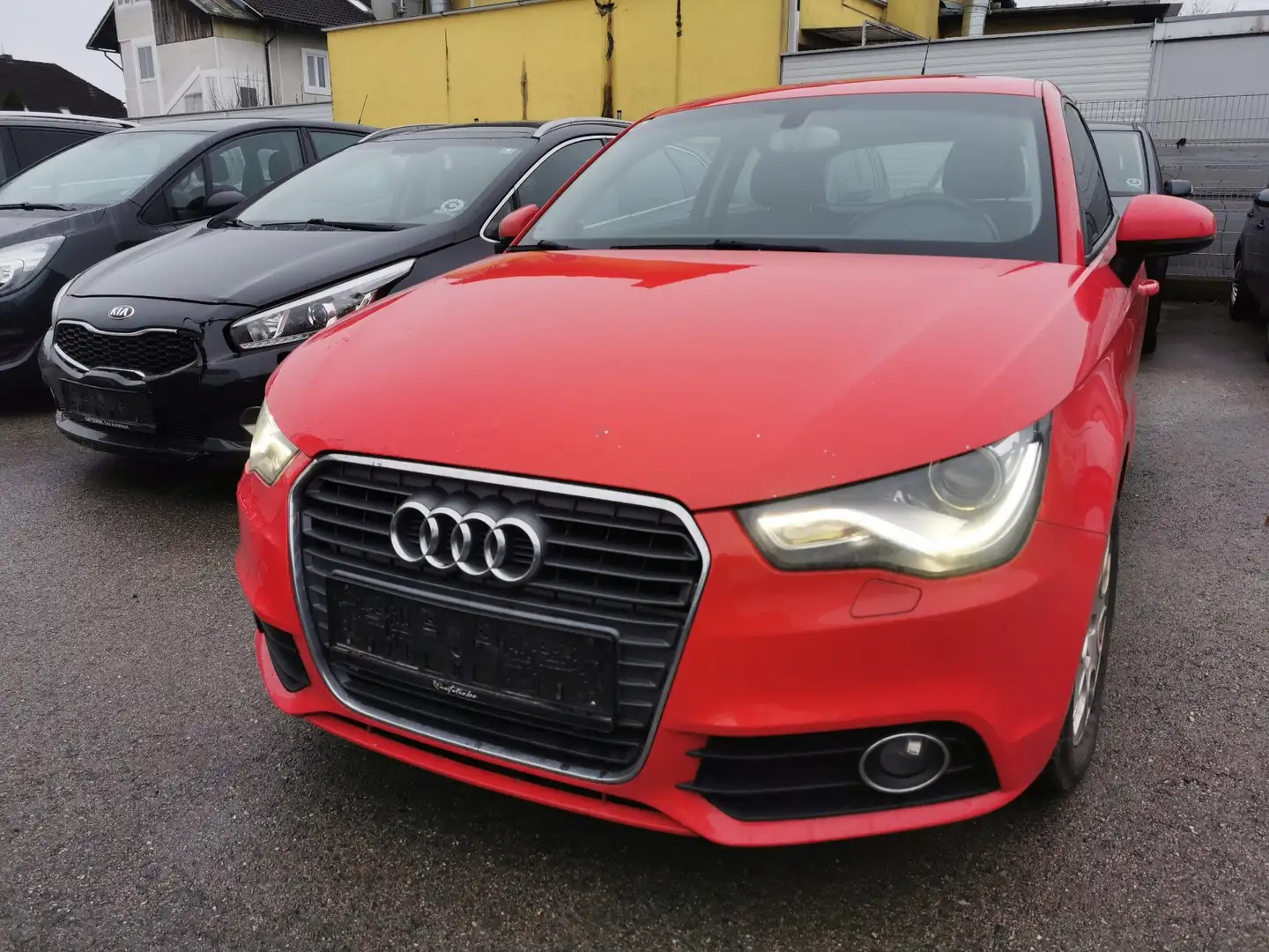 Audi A1 attraction Rot - 1