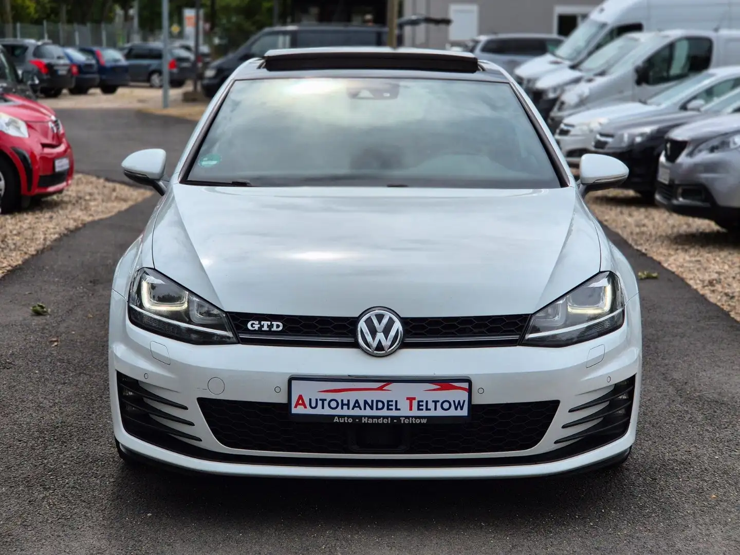 Volkswagen Golf VII Lim. GTD  *Standheizung *Pano *Bi-Xenon Weiß - 2