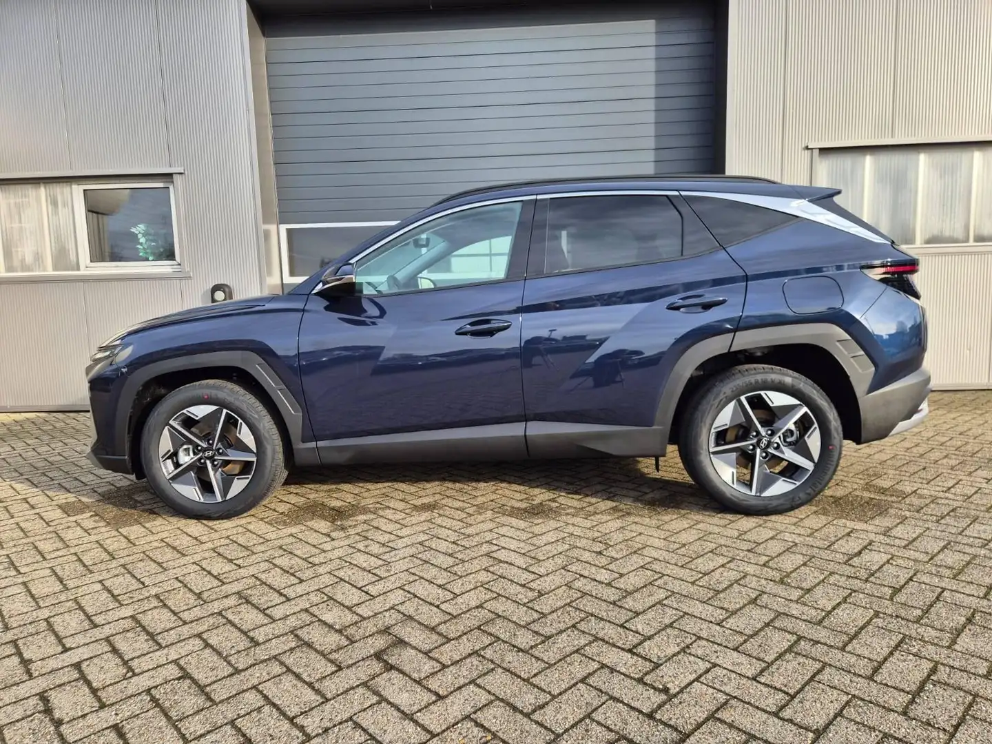 Hyundai TUCSON Trend 1.6 T-GDI 150PS Automatik TZ 2026 Teil-Le... Blau - 2