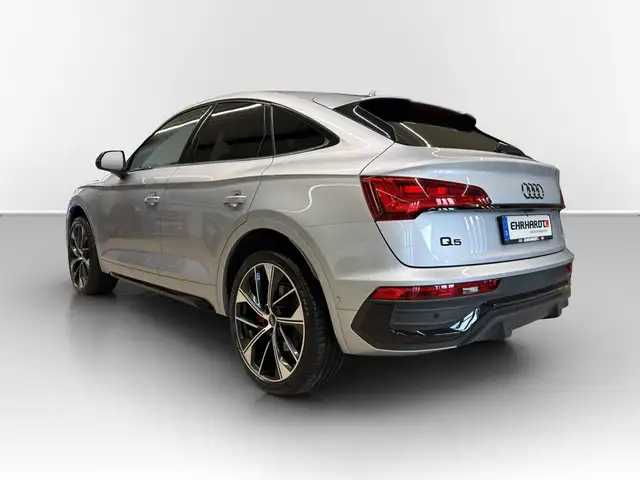 Audi Q5 view 7