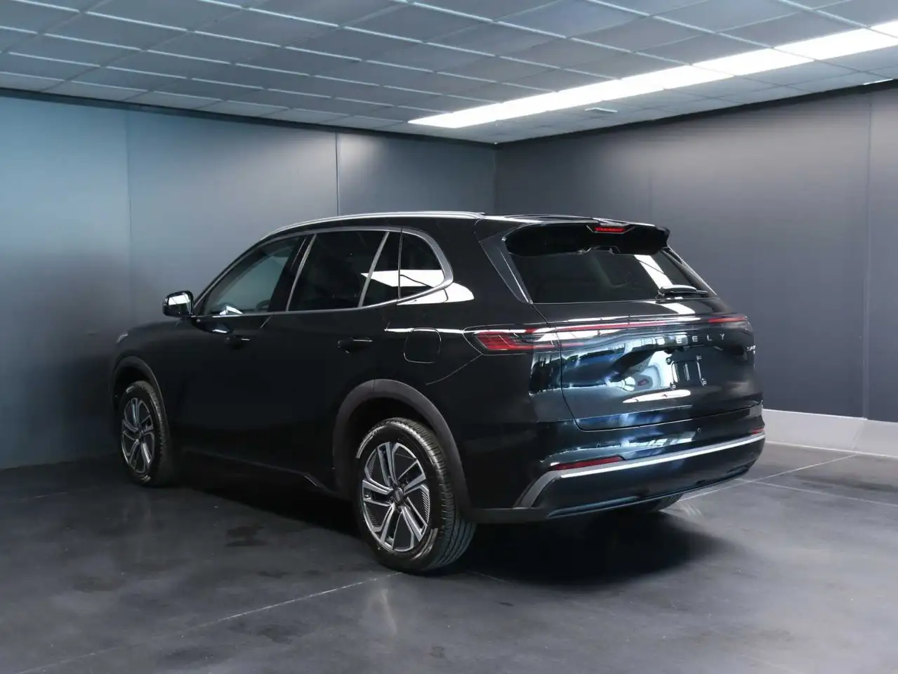 Geely Starray EM-i 2026