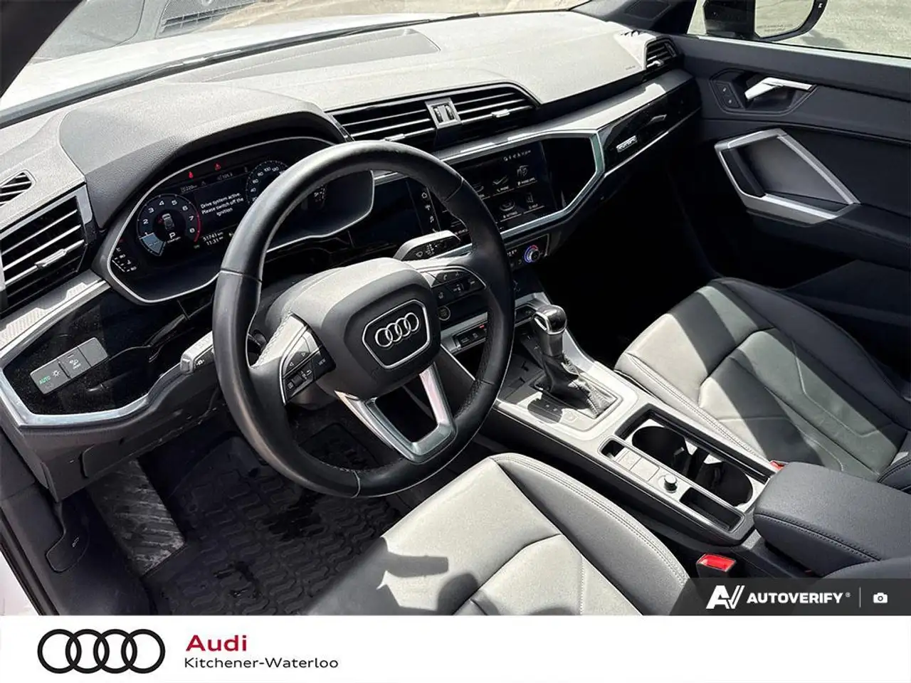 Audi Q3 fotografie Audi Q3