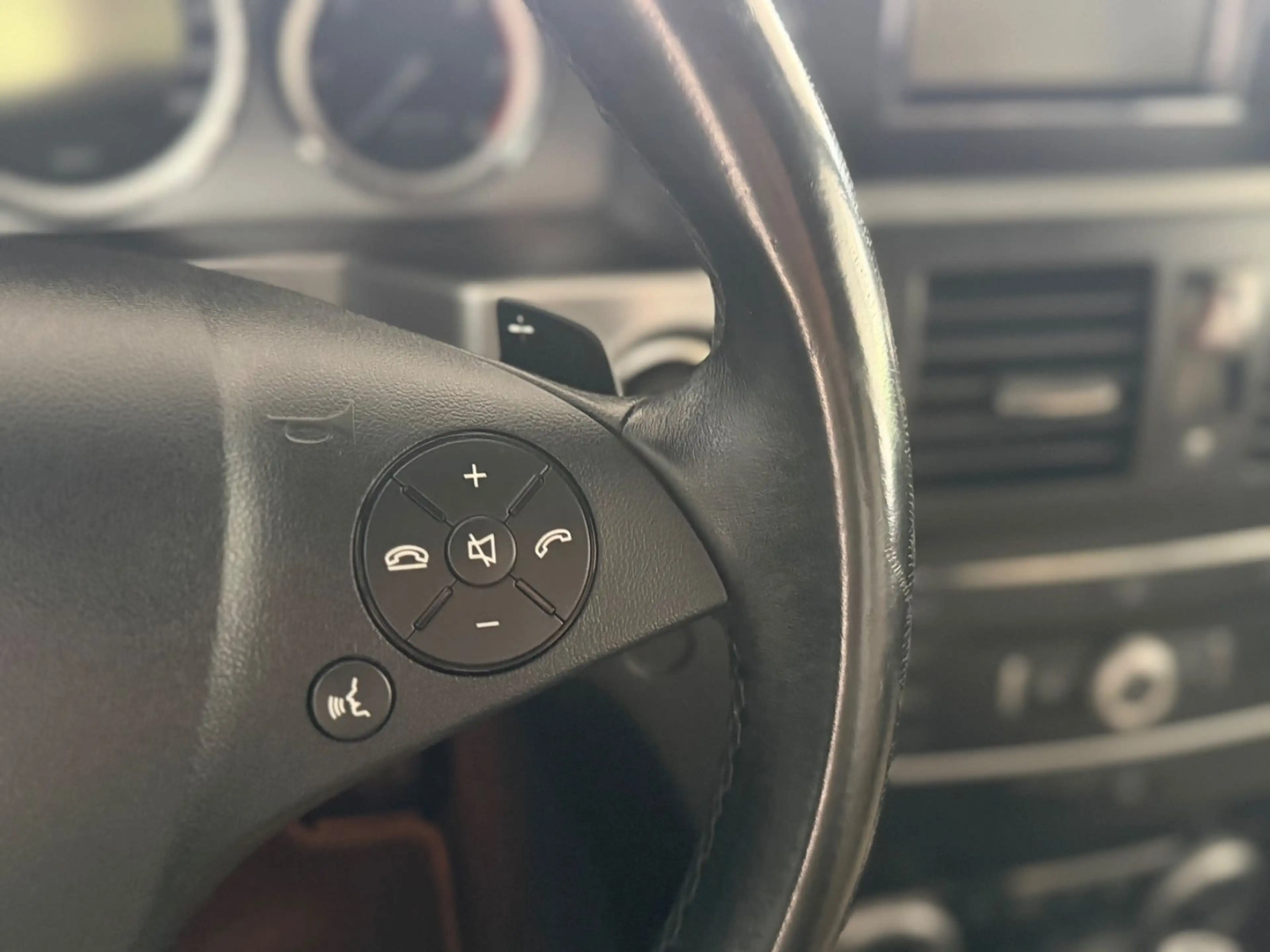 Mercedes-Benz GLK 350 AMG CDI 4Matic — photo 35