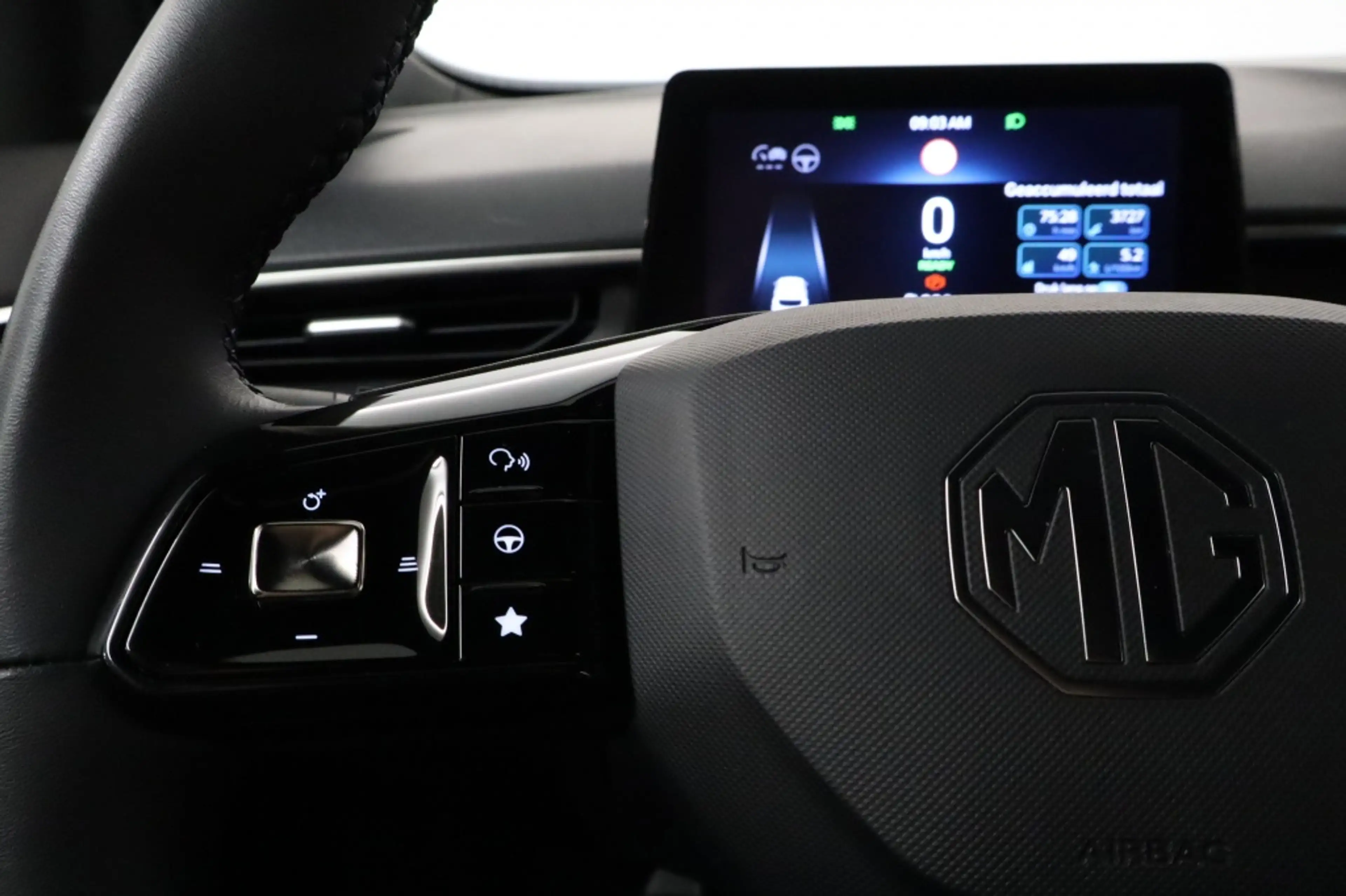 MG MG3 1.5 HYBRID+ Aut Luxury — photo 10