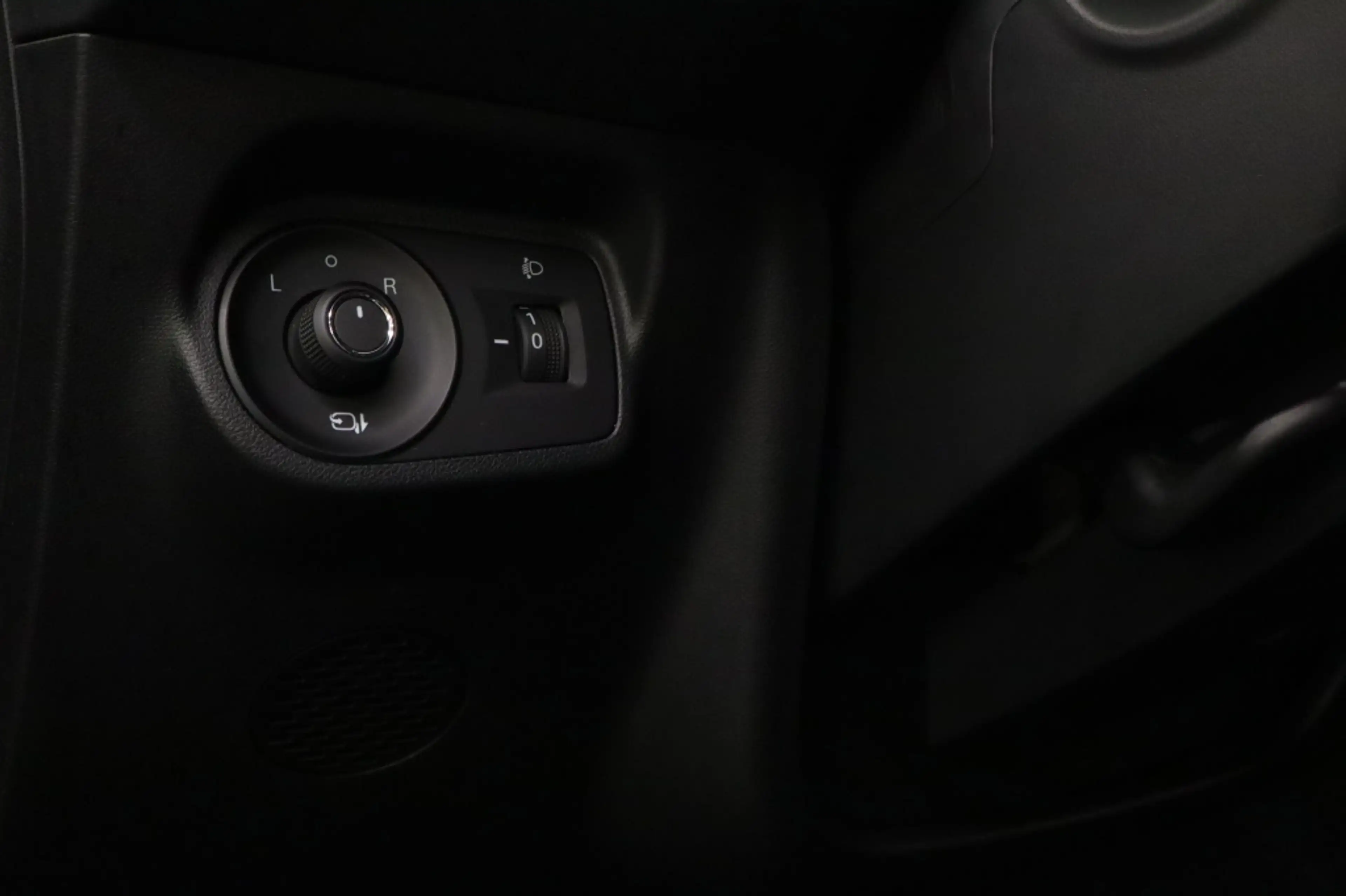 MG MG3 1.5 HYBRID+ Aut Luxury — photo 5