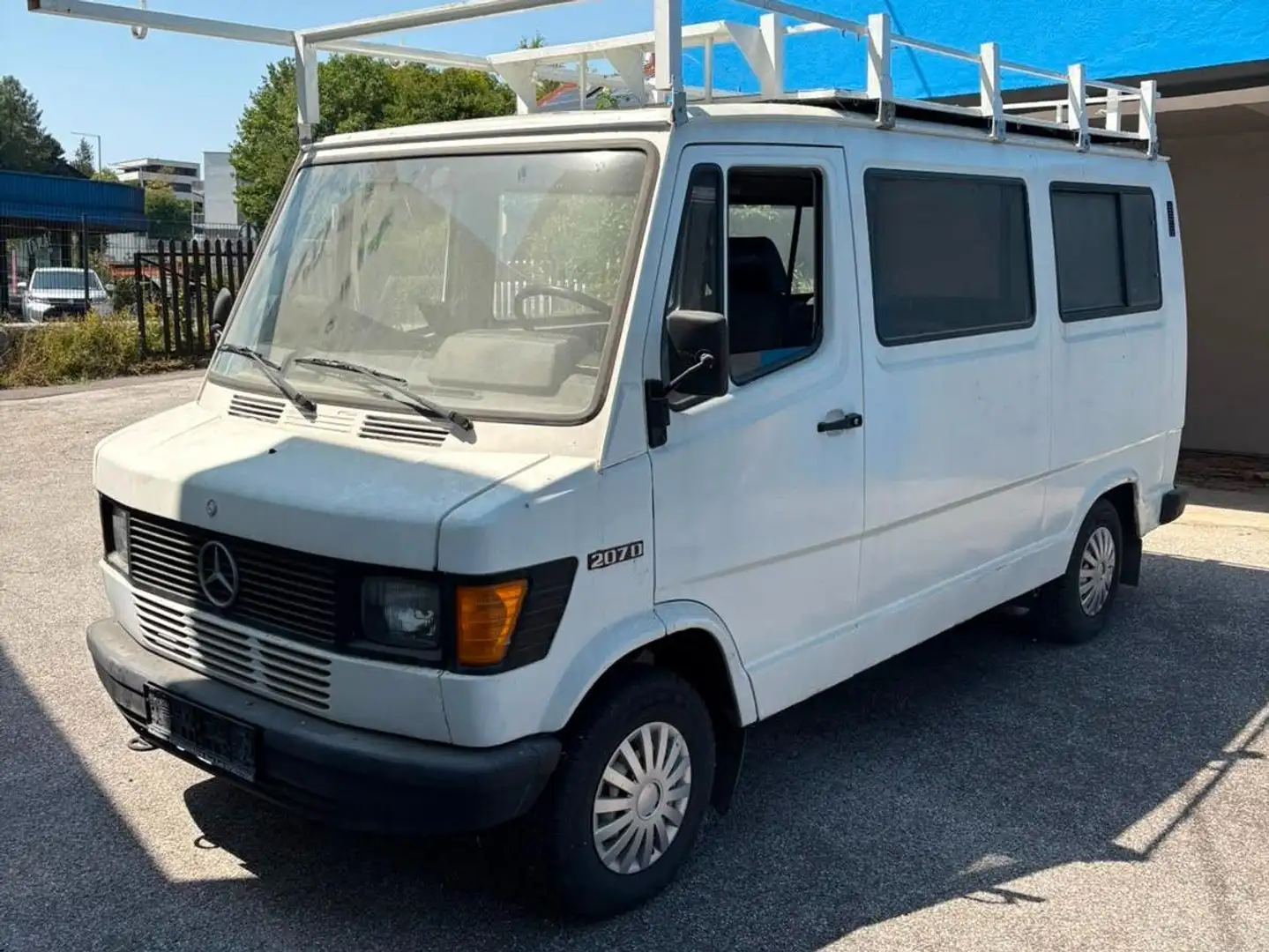 Mercedes-Benz T1 207 D / 3050 Weiß - 1
