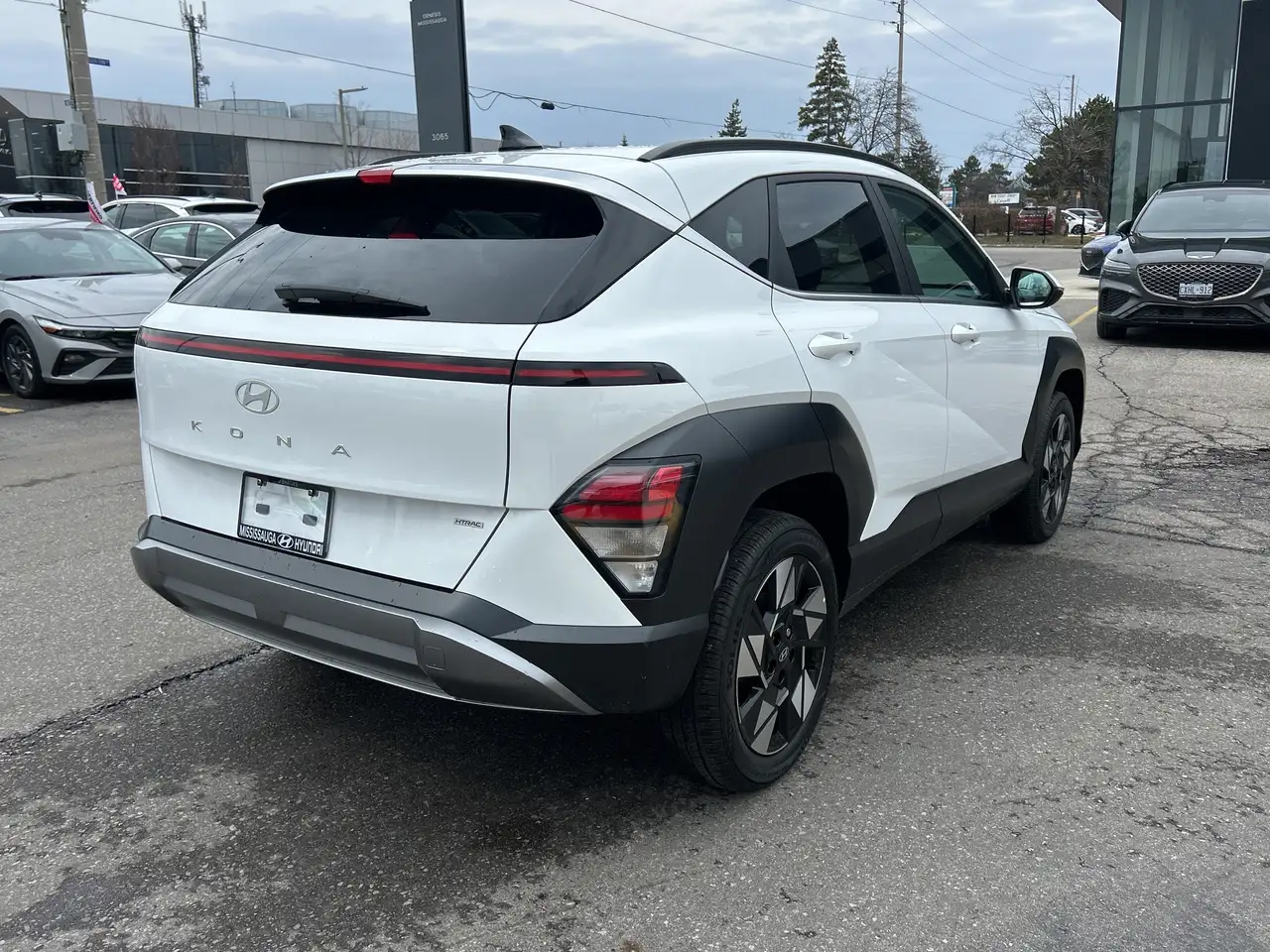Hyundai KONA снимка Hyundai KONA