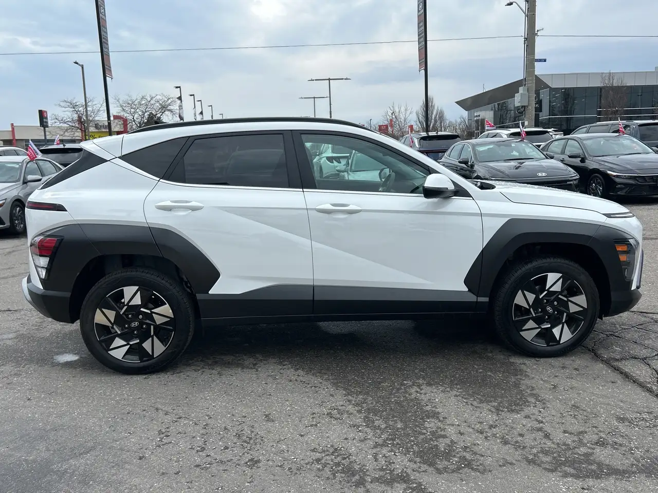 Hyundai KONA снимка Hyundai KONA