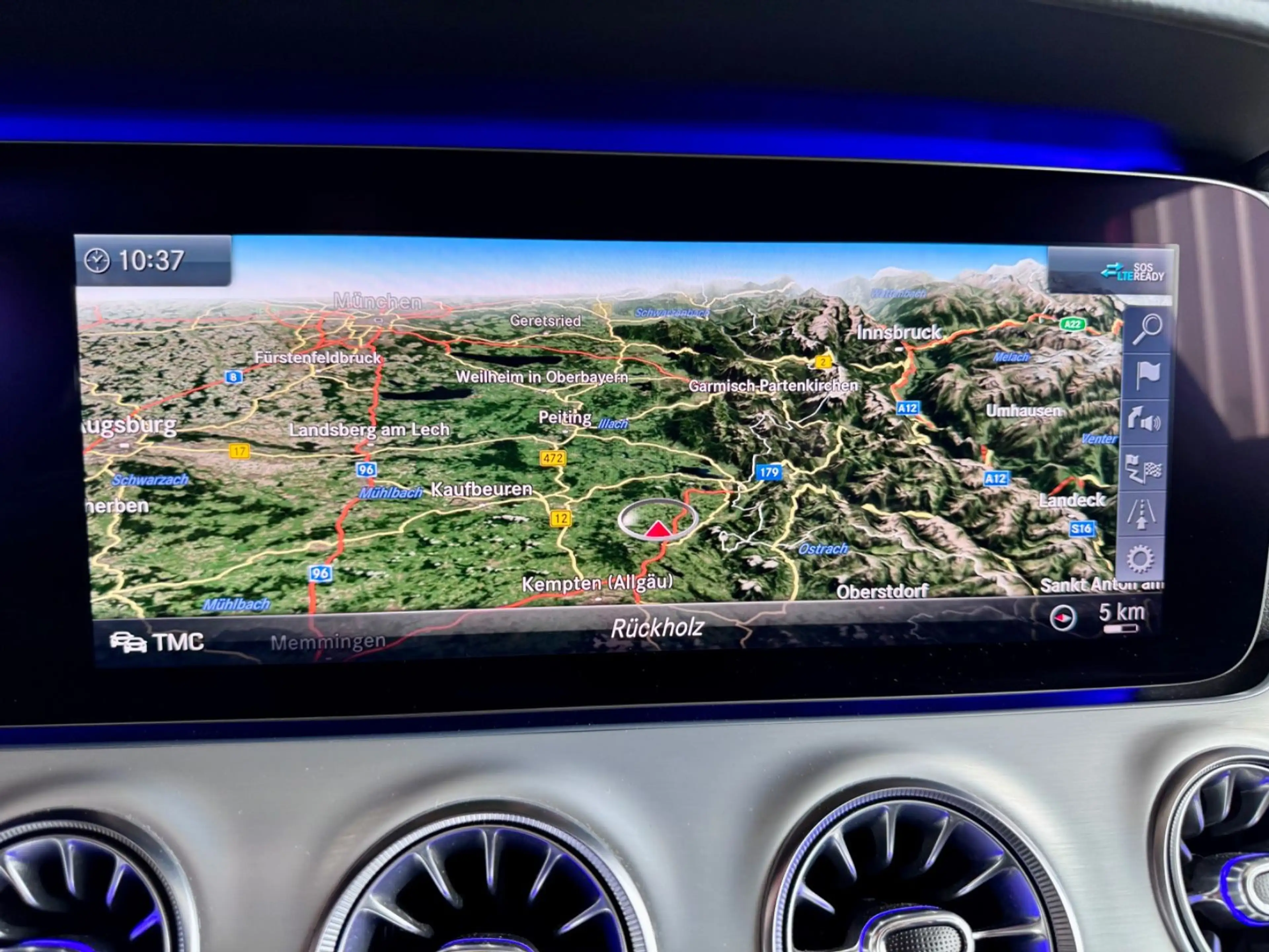 Mercedes-Benz CLS 53 AMG Pano Burmester Distronic Airmatic 360 — photo 13