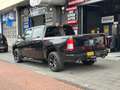 Dodge RAM 1500 5.7 V8 4x4 Crew Cab Big Horn Zwart - thumbnail 2