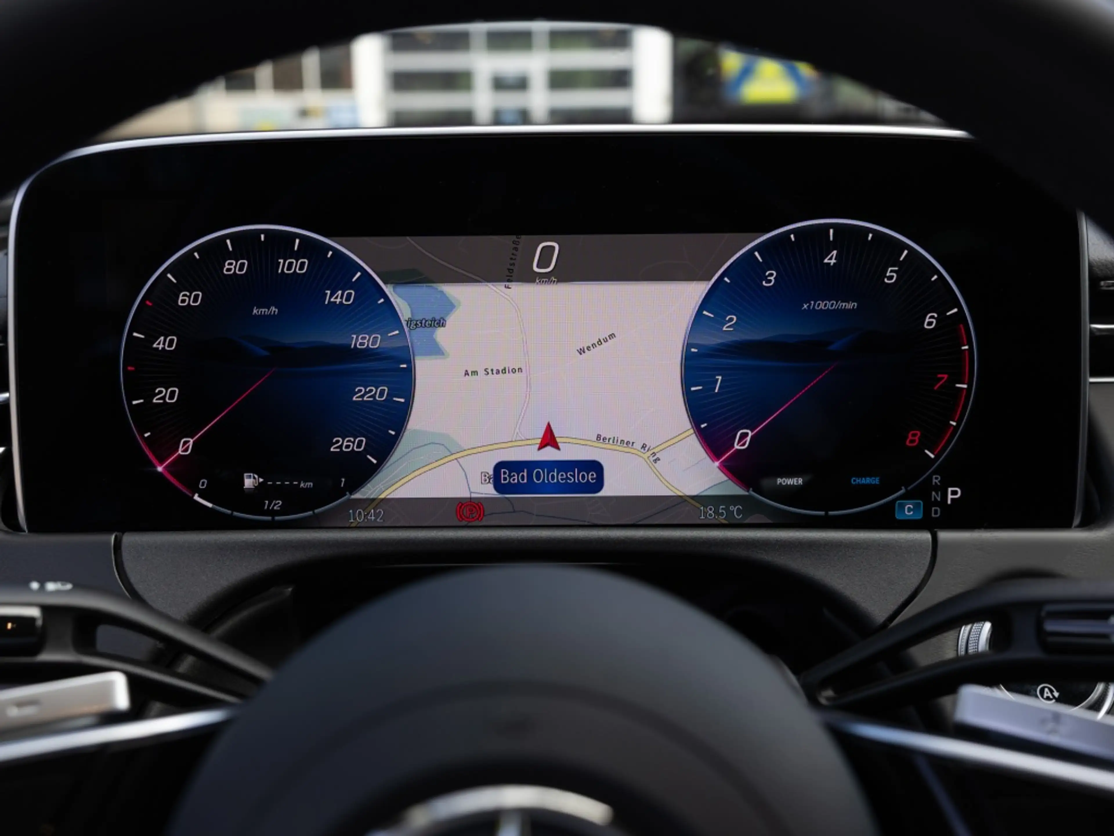 Mercedes-Benz E 200 4M , AVANTGARDE DISTR KAMERA SPUR PDC SHZ — photo 11