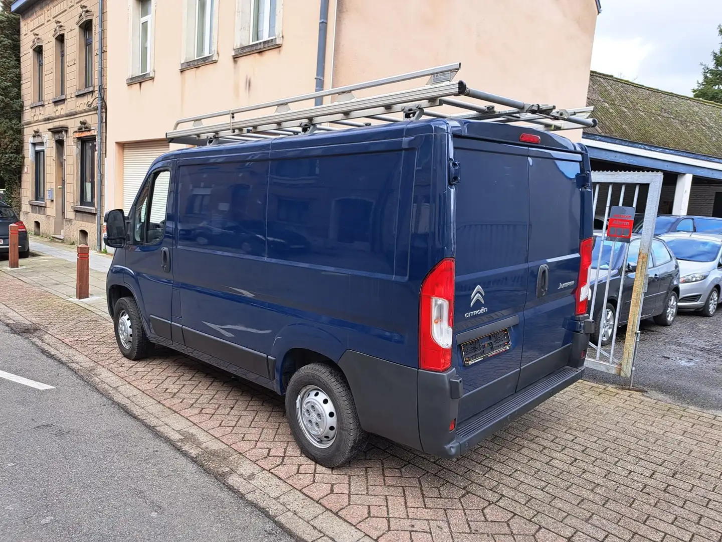 Citroen Jumper 2.0 BlueHDi L1H1 Confort S/S 12 MOIS DE GARANTIE Bleu - 2